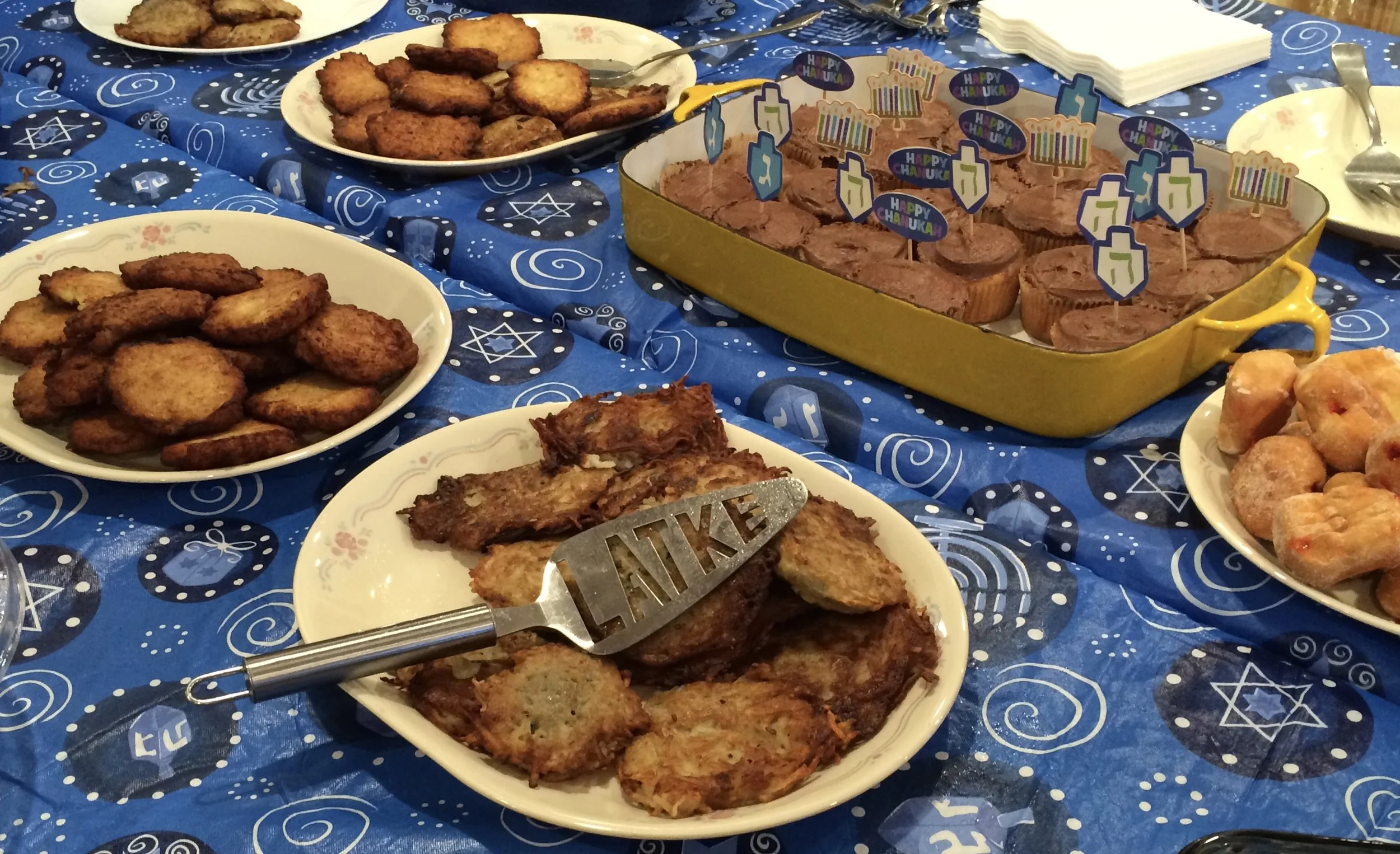 Community Hanukkah Party 