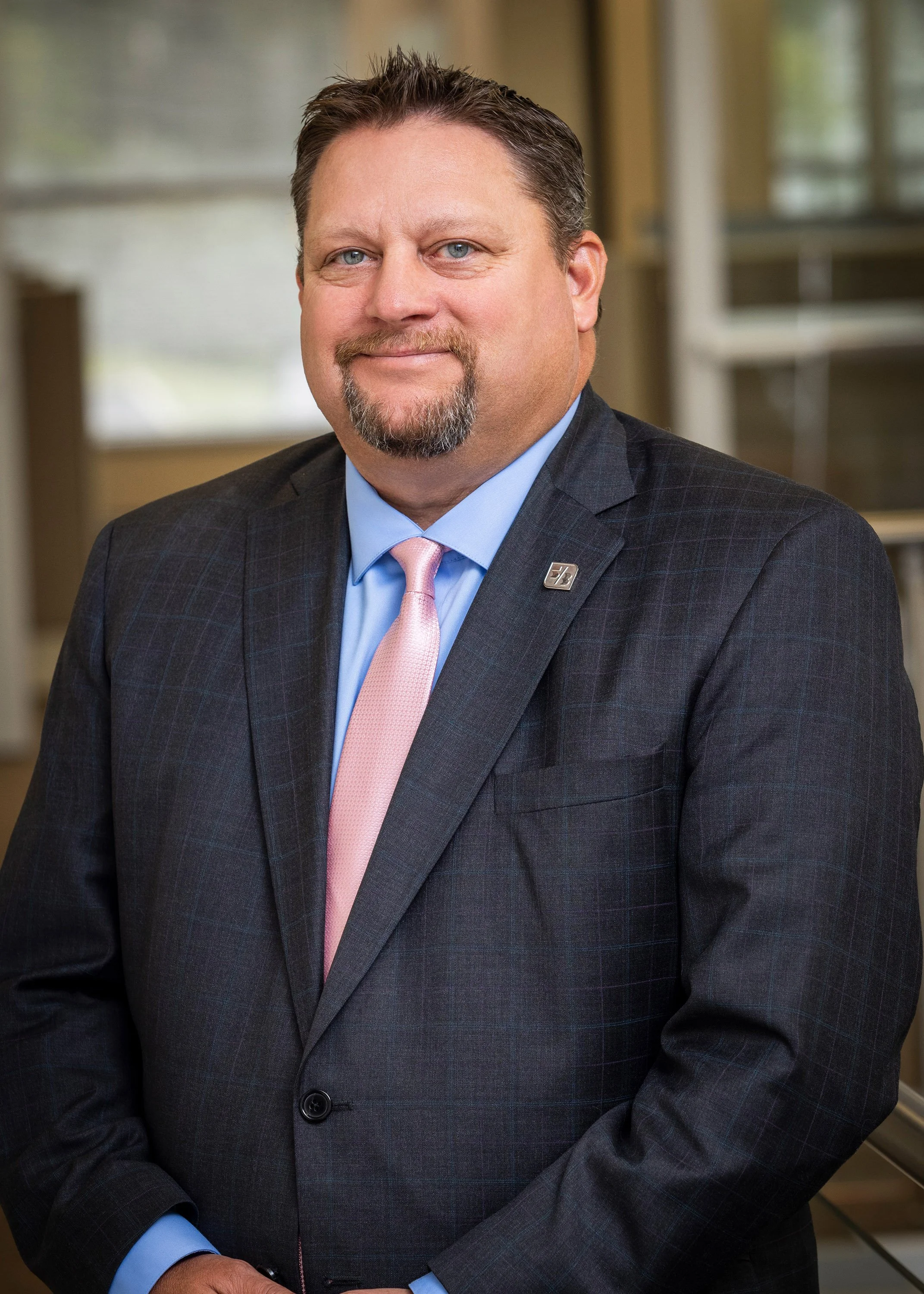 Shawn O'Flynn - Headshot.jpg