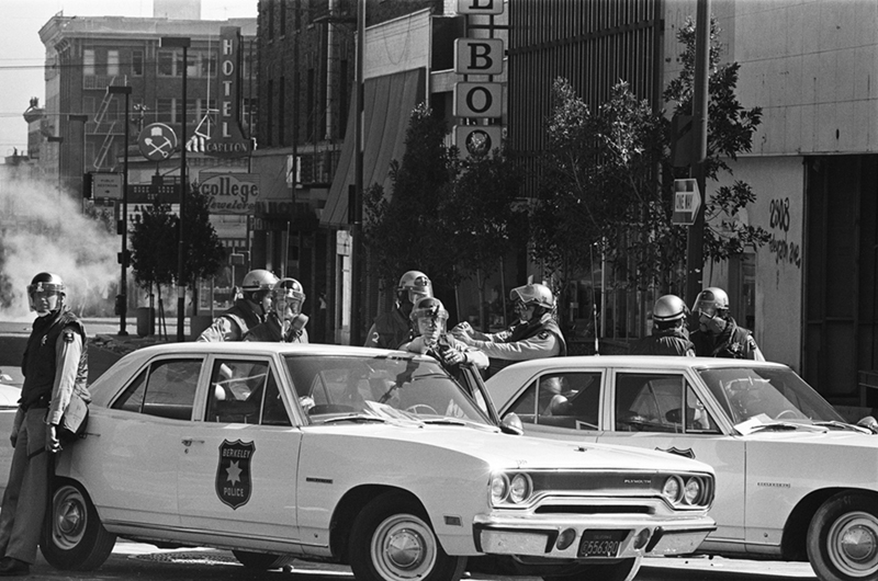 Kenneth_P_Green_UC_Berkeley_Riot_1967_13.jpg