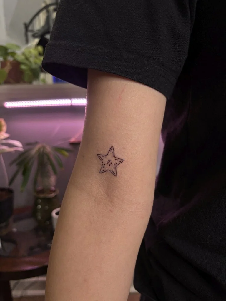 Zara Star Arm.jpg