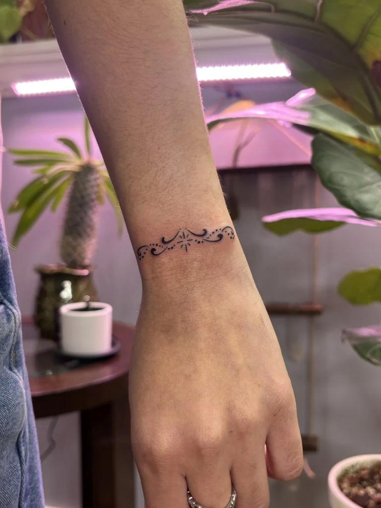 Zara Wrist Pattern.jpg
