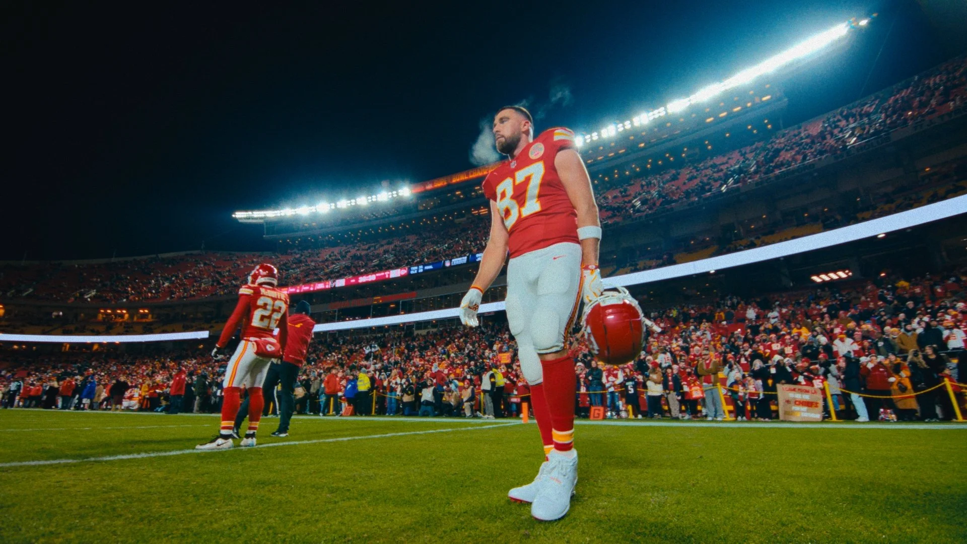 Reel_v4_To Resolve_EDL_00_00_22_05.jpg