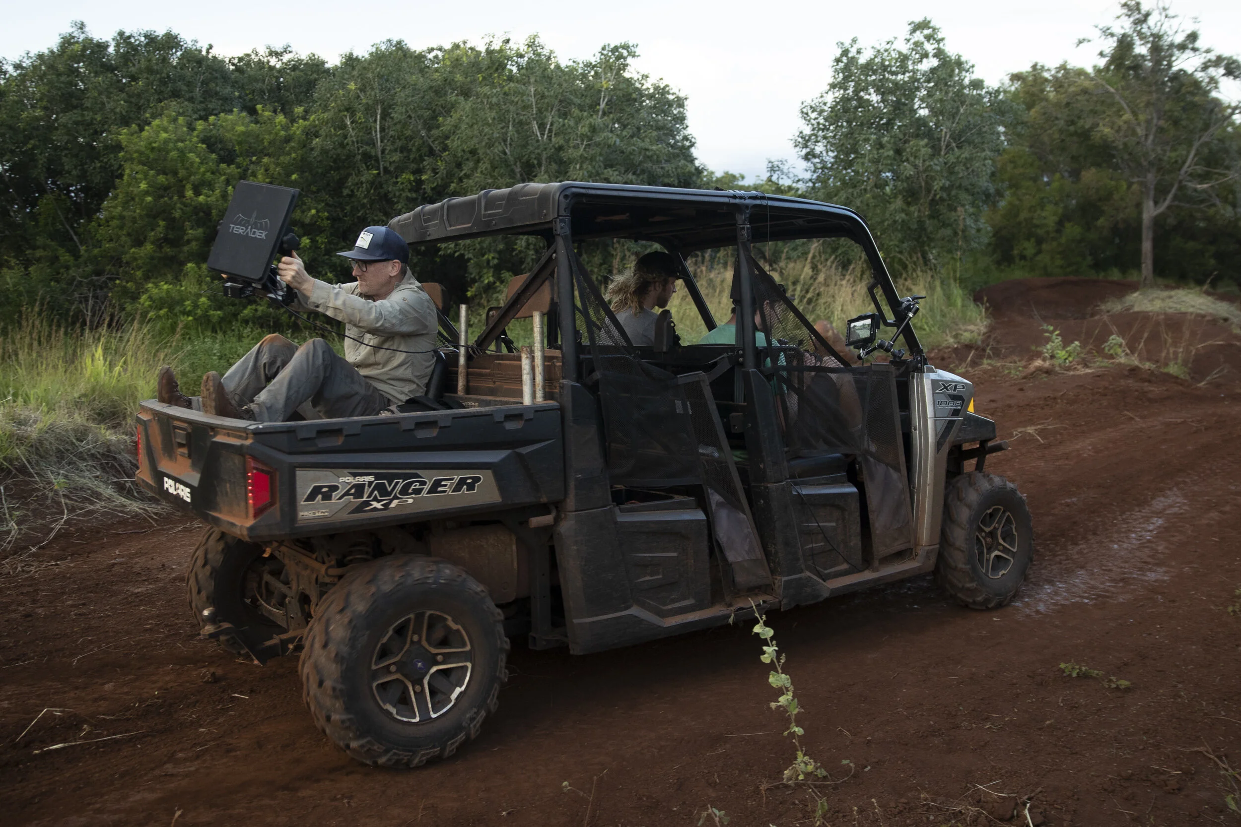 Behind Return to Earth’s “Frozen Moment” shot