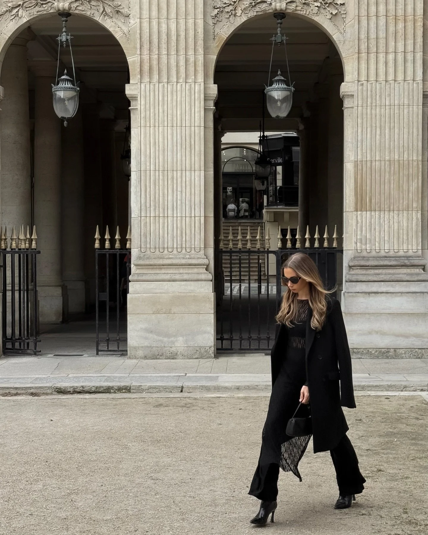 still playing catch up from PFW, one of our favorites afternoons at palais royal and checking out the @sandroparis showroom #pfw