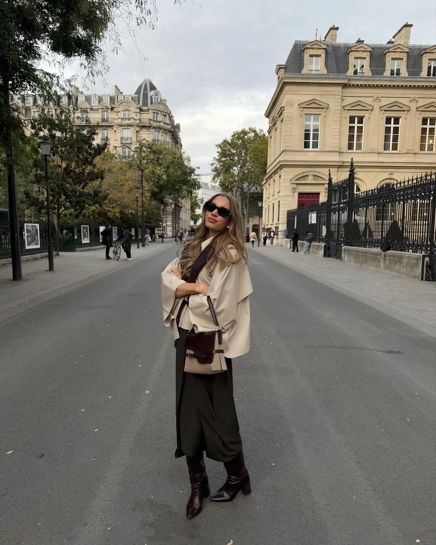 october afternoon in paris 🍂