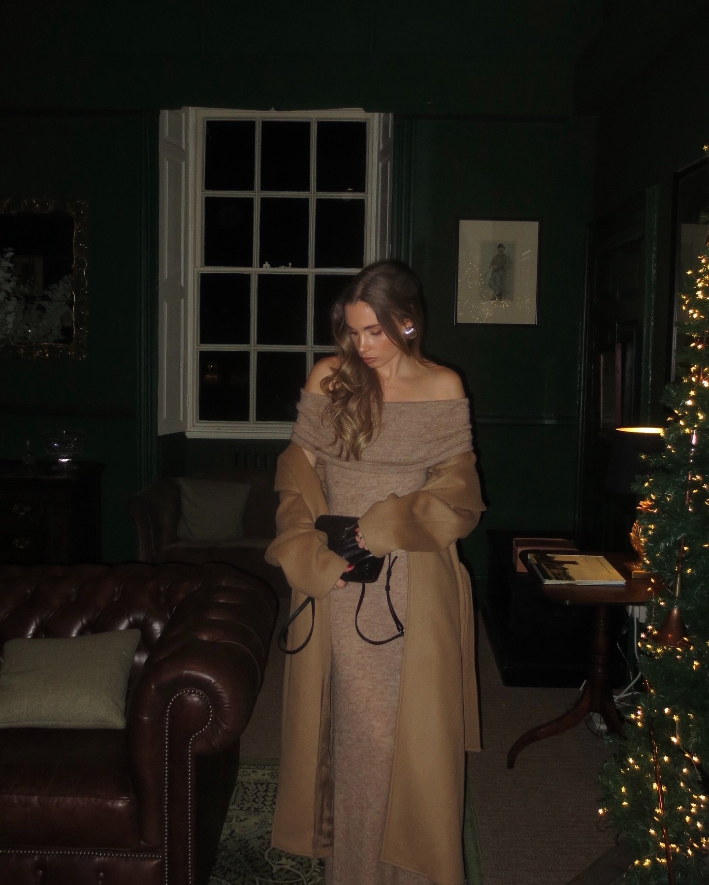 an evening draped in warm golden tones and beautiful interiors