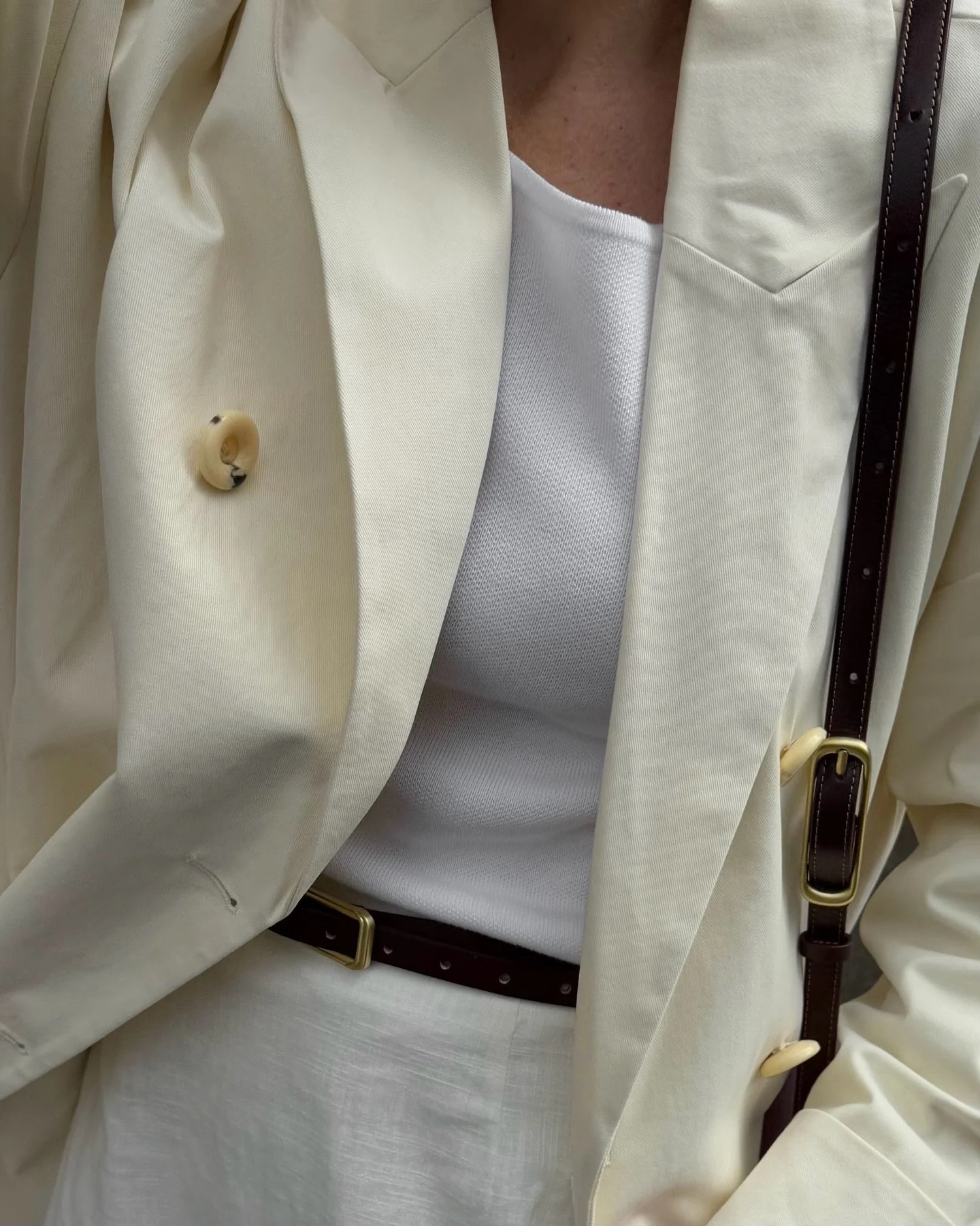 subtle details, creamy moments