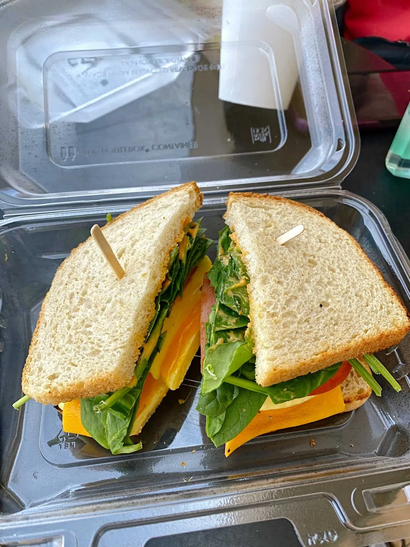 Where to Eat in Joshua Tree - The Natural Sisters Cafe