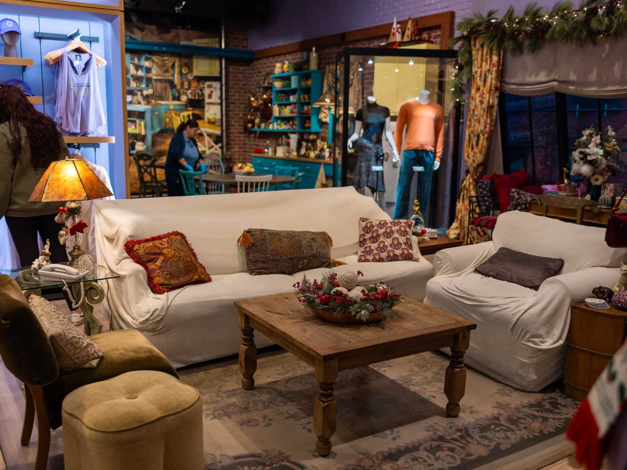 Warner Bros. Studio Tour –&nbsp;Central Perk