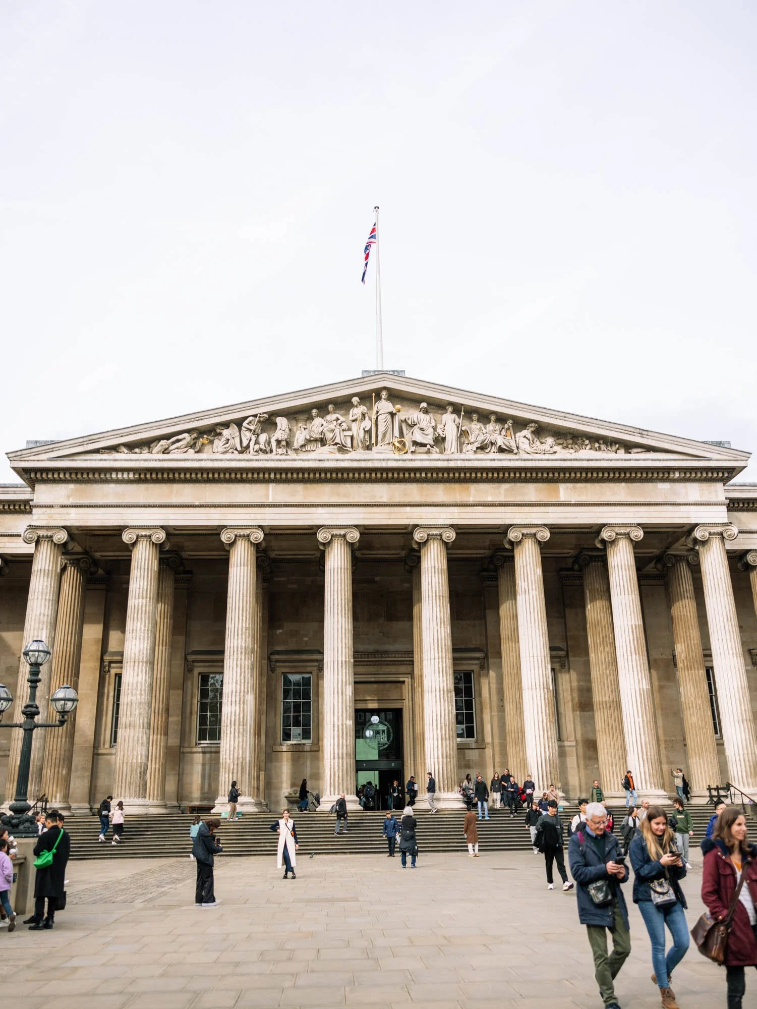 London in Winter: Tips, Things To Do, and What To Wear