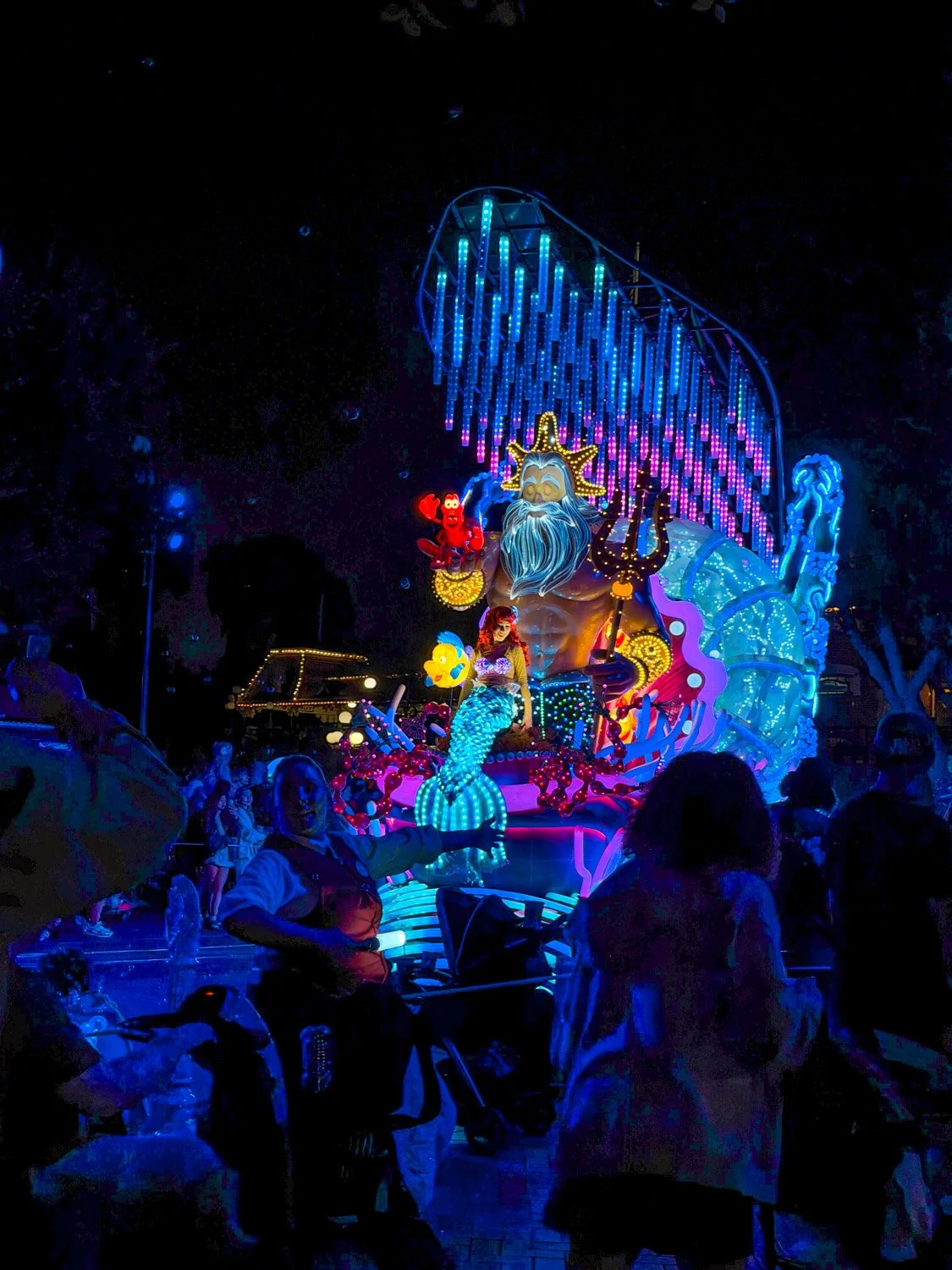 Ultimate Guide to Disneyland for First-Timers
