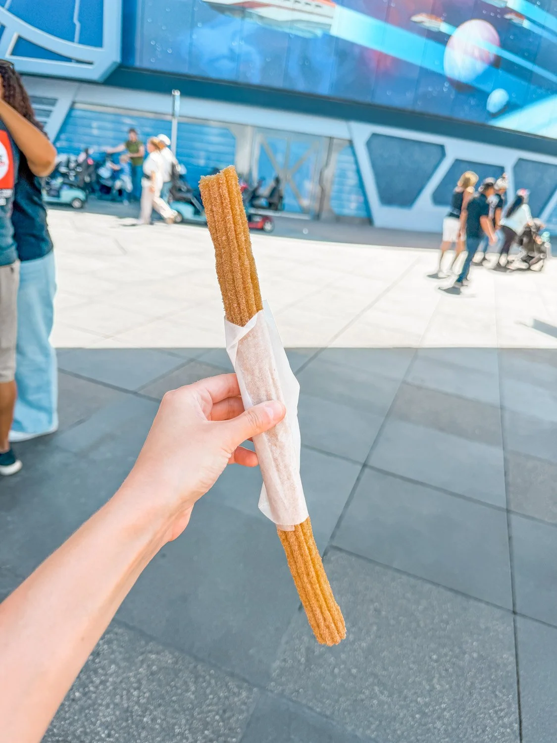 Ultimate Guide to Disneyland for First-Timers
