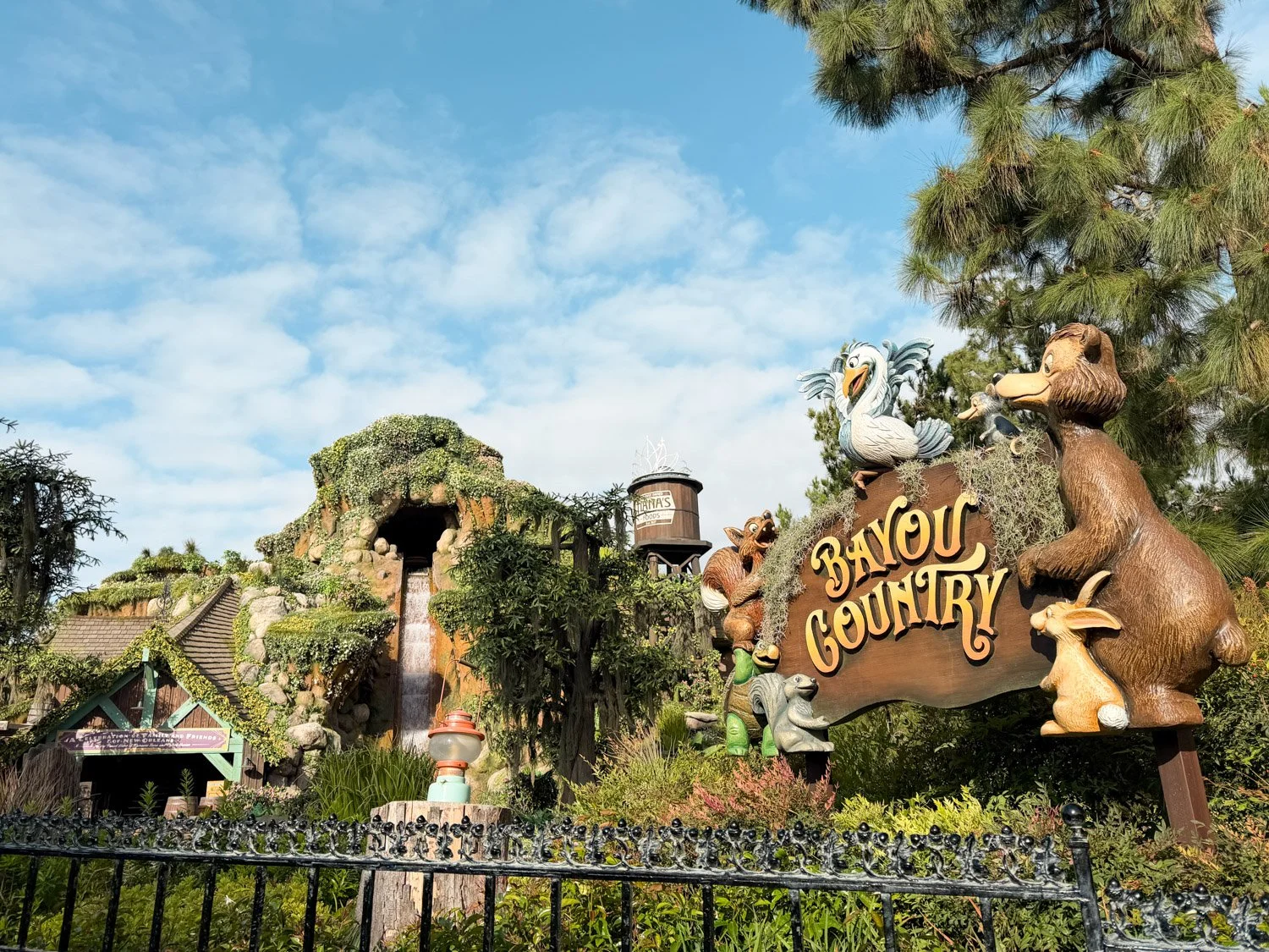 Disneyland vs. Disney California Adventure