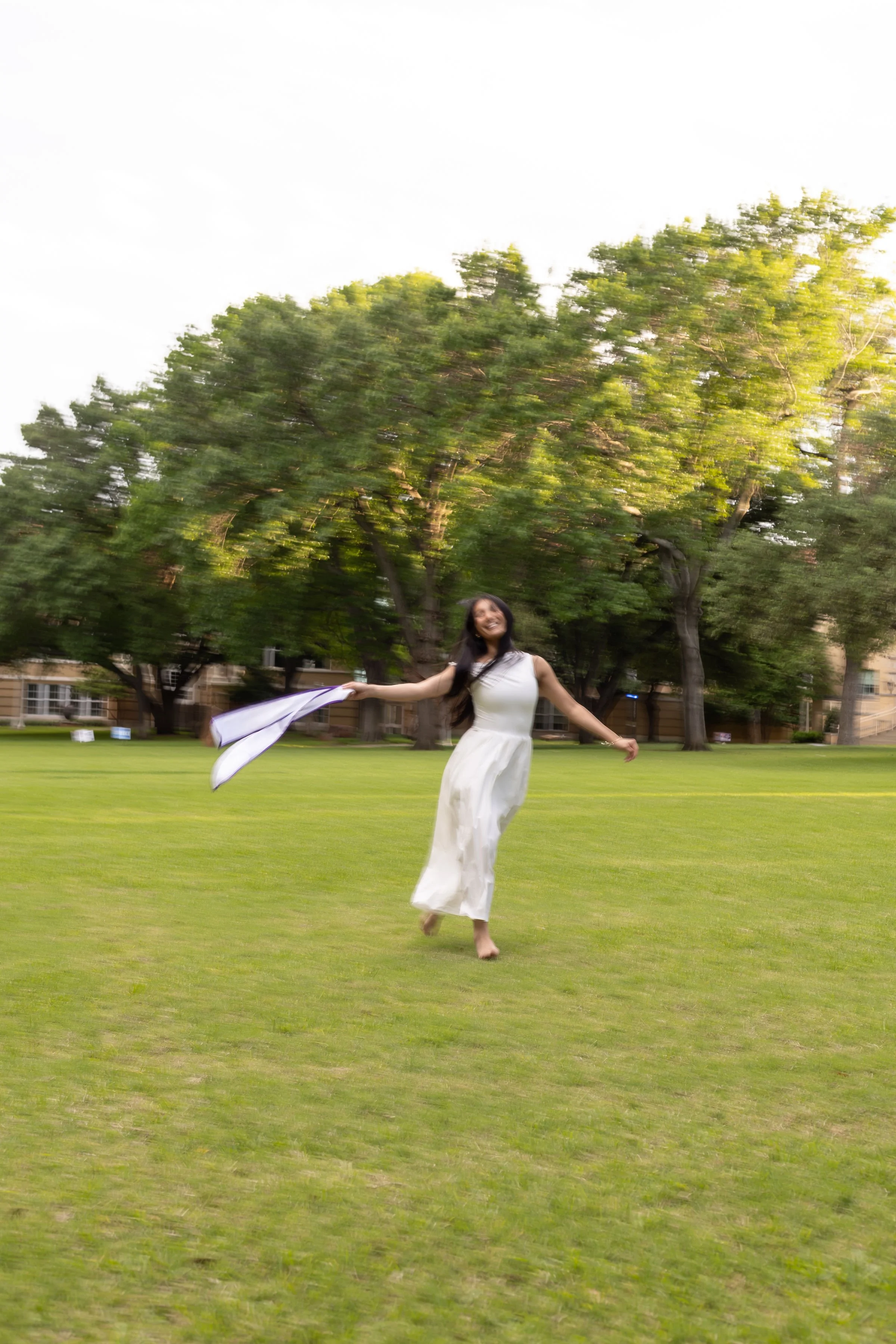 emily.grad-05.jpg