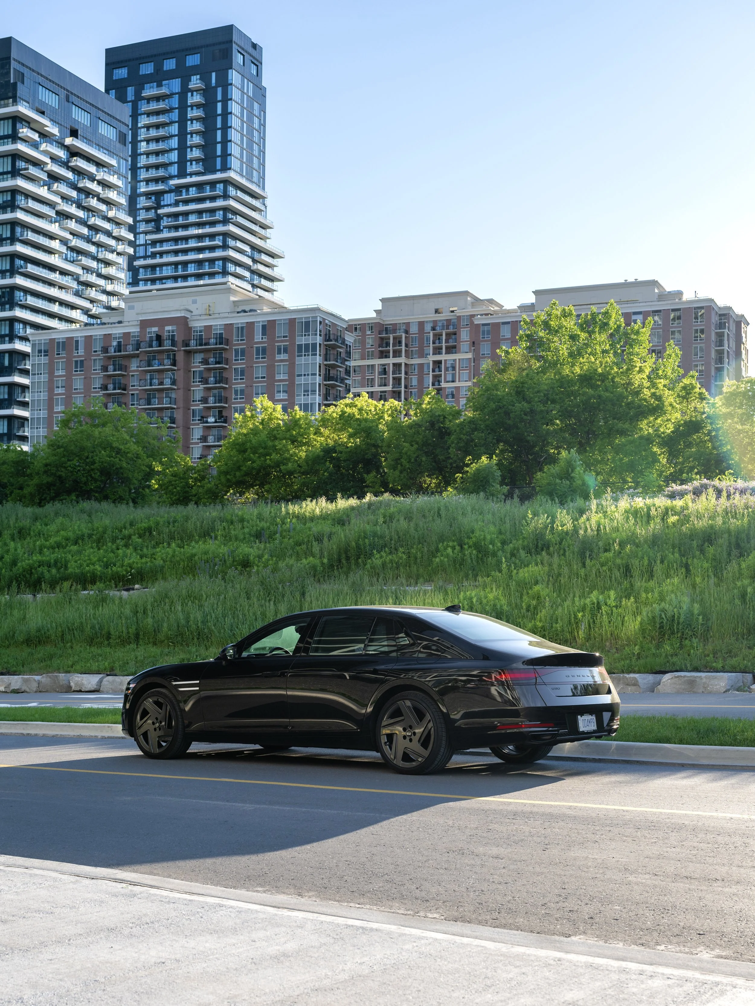 Genesis G90 Black Prestige