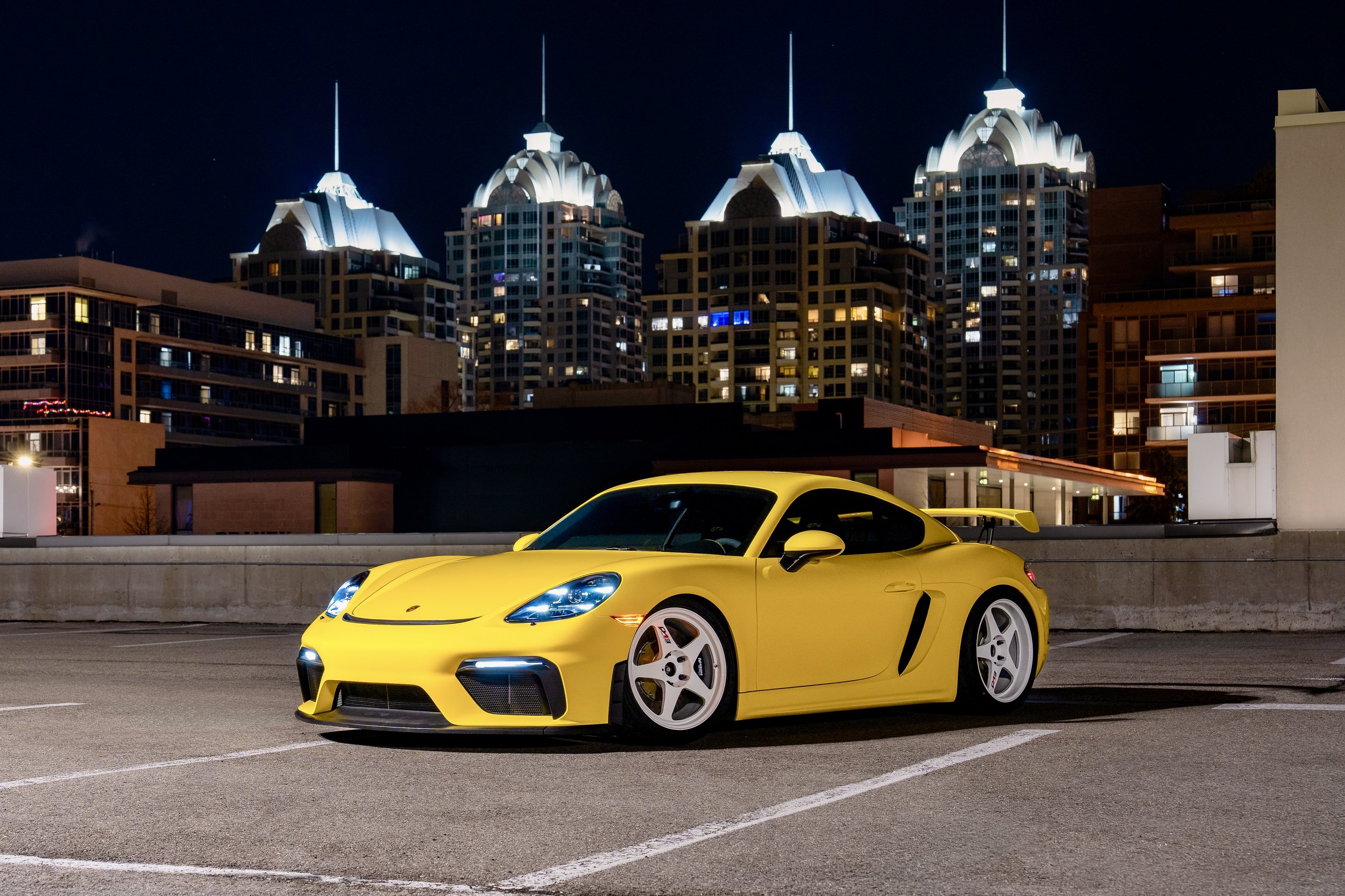 718 Porsche Cayman GT4