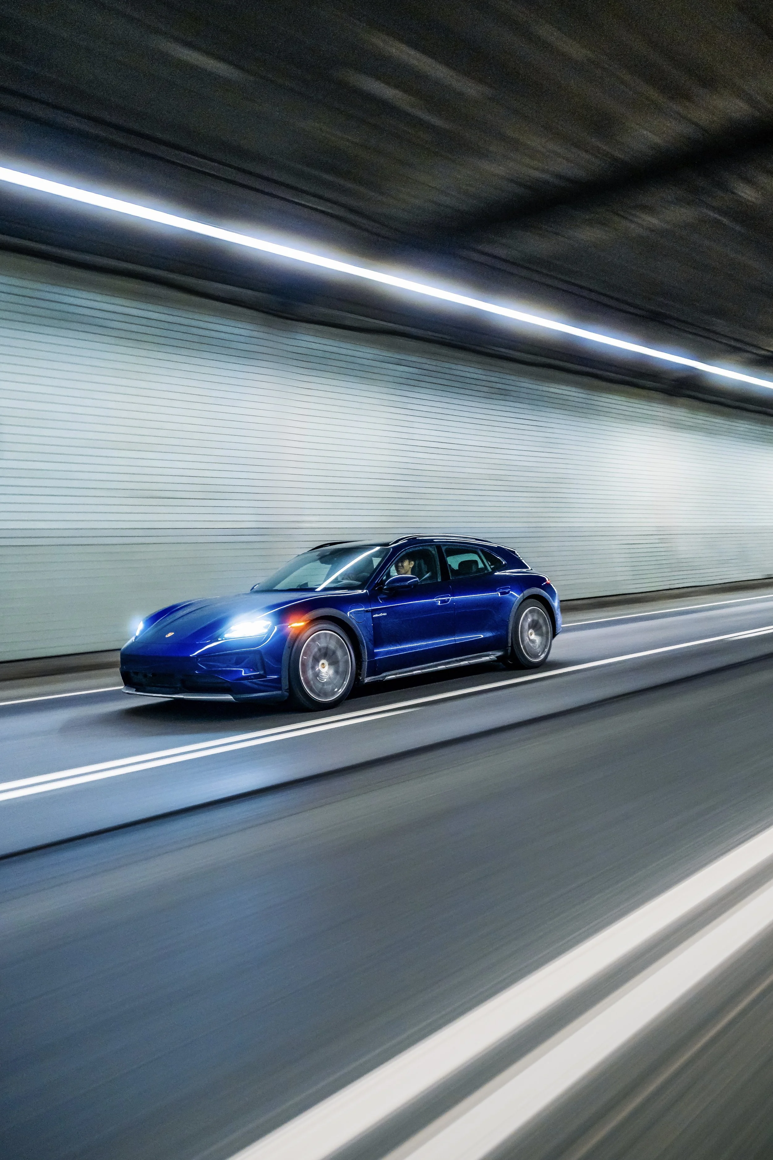 Porsche Taycan Cross Turismo Art