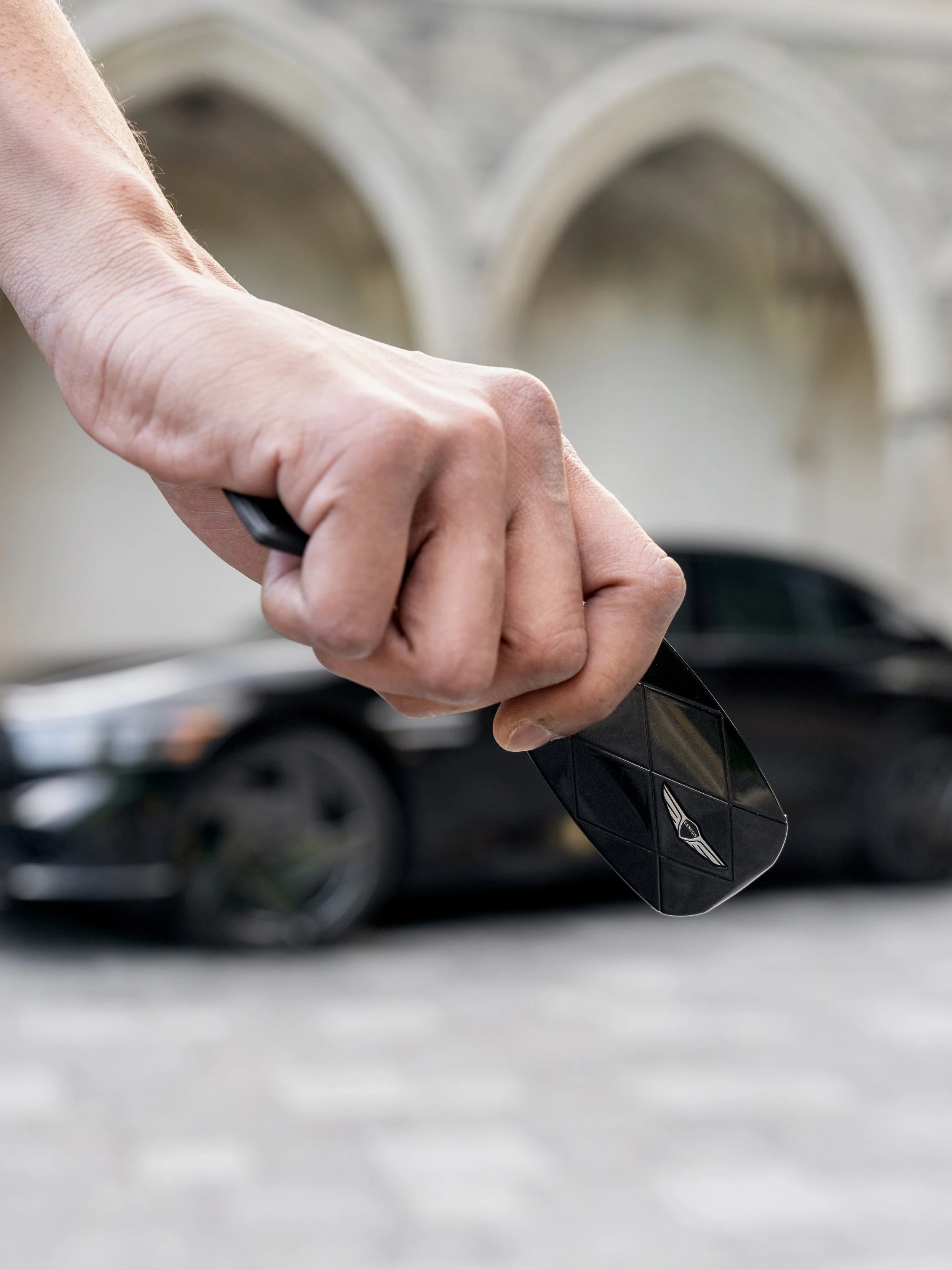 Genesis G90 Black Prestige Key