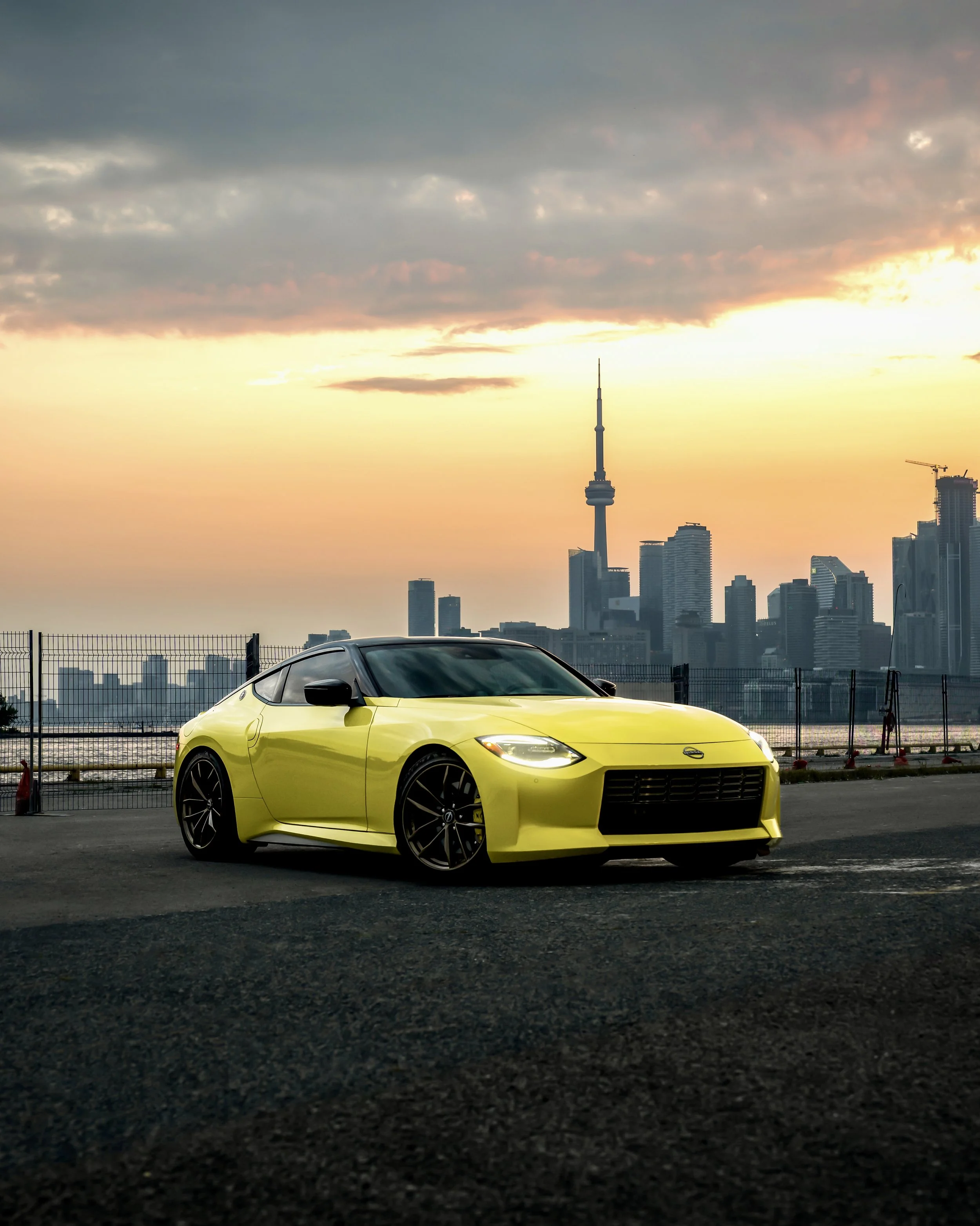 Nissan 400Z Photos at Sunset