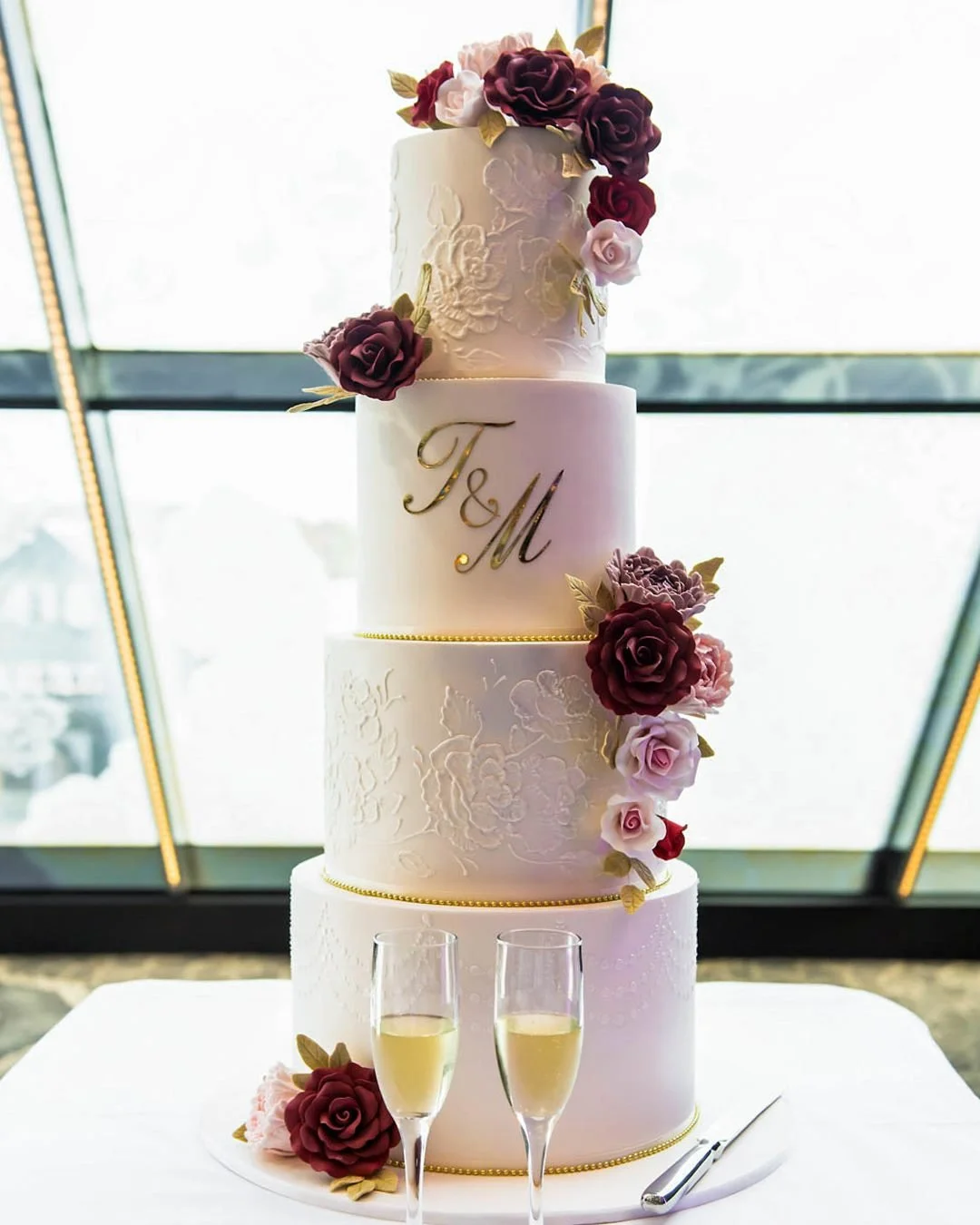 Toast to your future together at Lincoln of Toorak! Contact our team today to book your special day with us 🥂 

#LincolnOfToorak #ToorakEvents #MelbourneWeddings #WeddingInspiration #FloristsofMelbourne #EventPlanning #WeddingStylist #EventStyling #