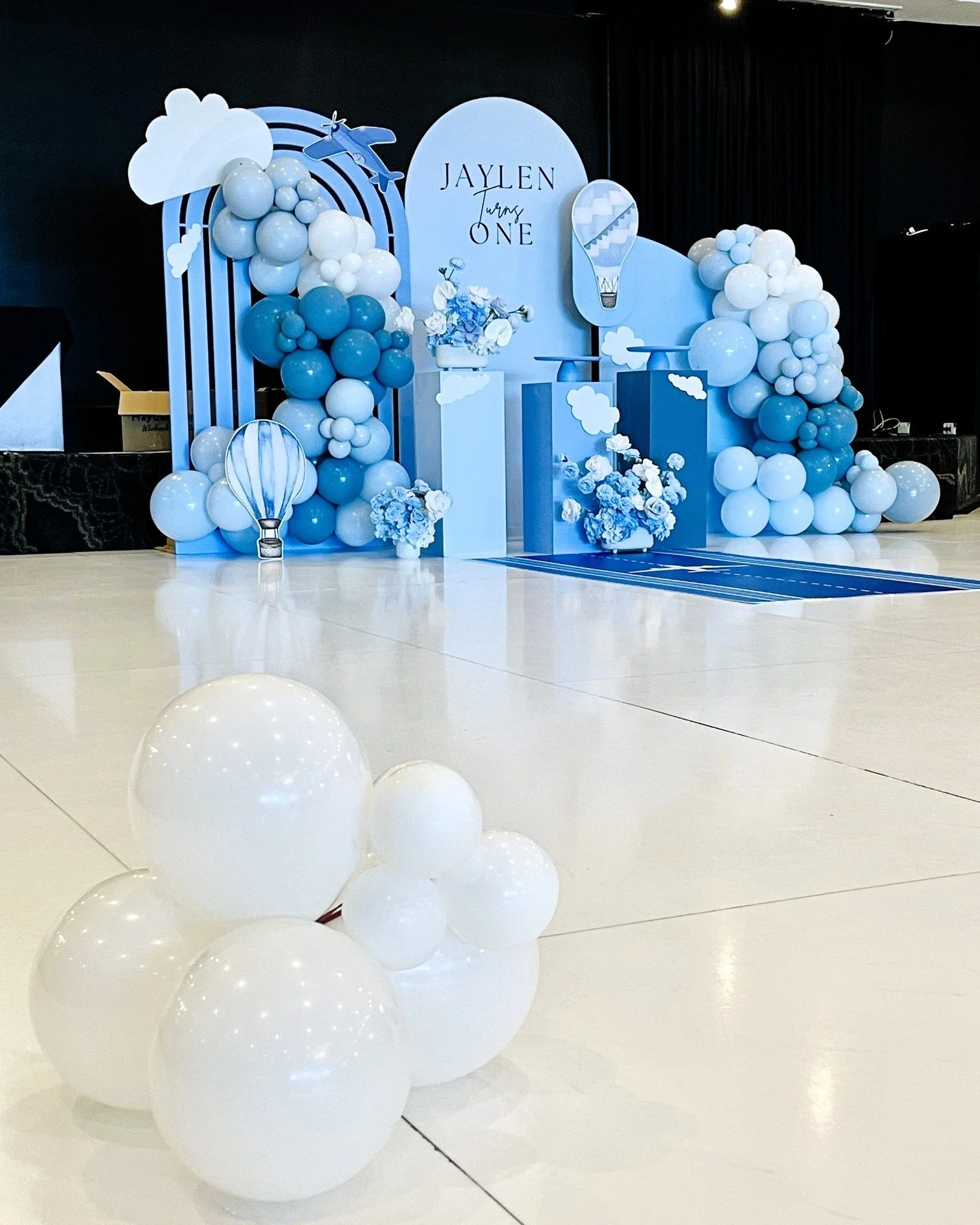 Milestone birthdays deserve milestone moments. ✨ Let’s throw a party worthy of the occasion. Talk to our team today. 🎉
#LincolnOfToorak #FirstBirthday #BirthdayParty #MelbourneEventStylists #Christening #MelbourneEvents #MelbourneVenues #Even