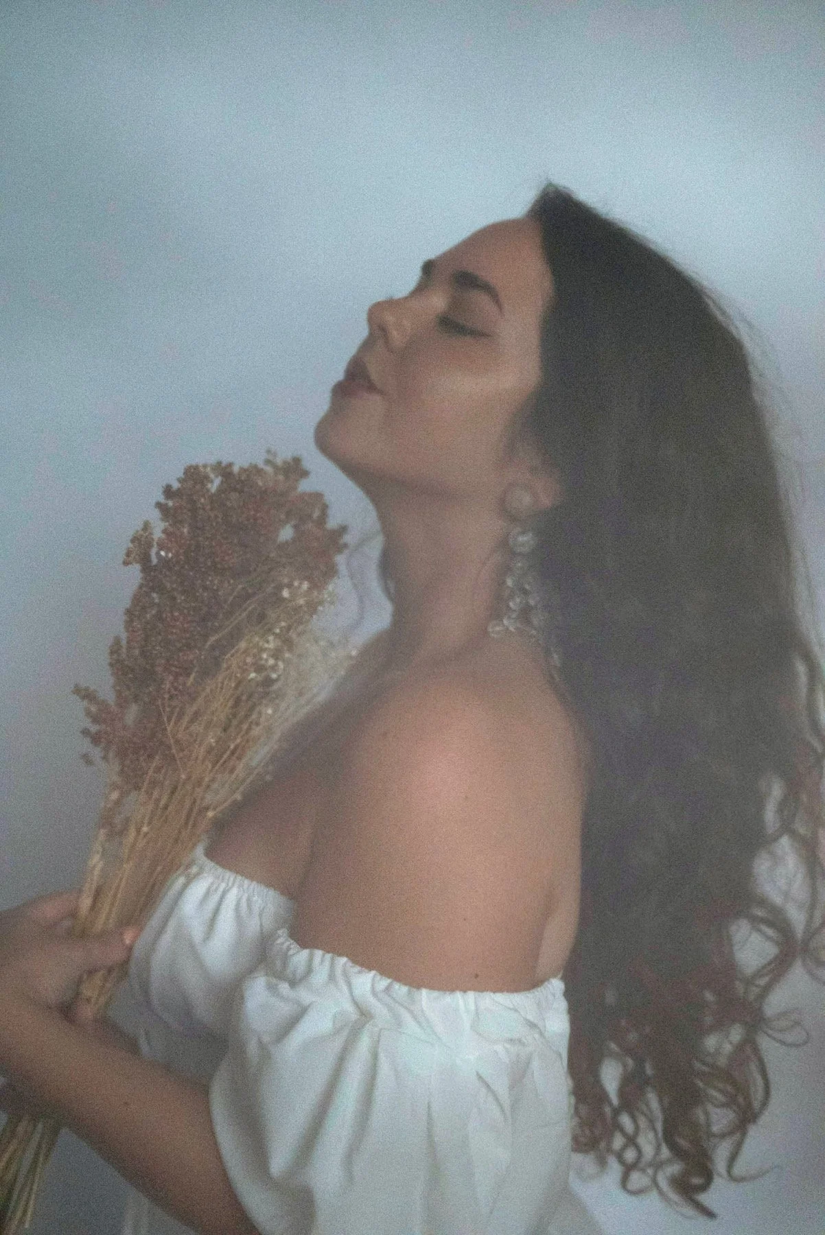 Inside Gianna Alessi’s Warm, Soul-Rooted Alt-R&amp;B World