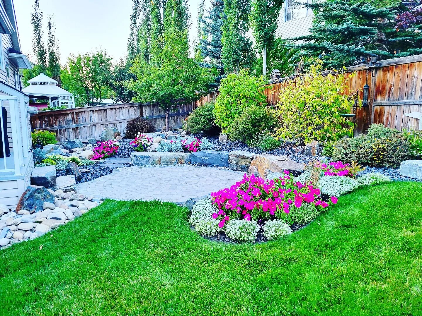 A project we completed last year is maturing beautifully!

Call us for a free estimate today

4034717588

#yournaturalstonespecialists #landscaping #yyclandscaping #backyard #calgarylandscaping #work #outside #yycliving #yycluxury #calgaryluxuryhomes