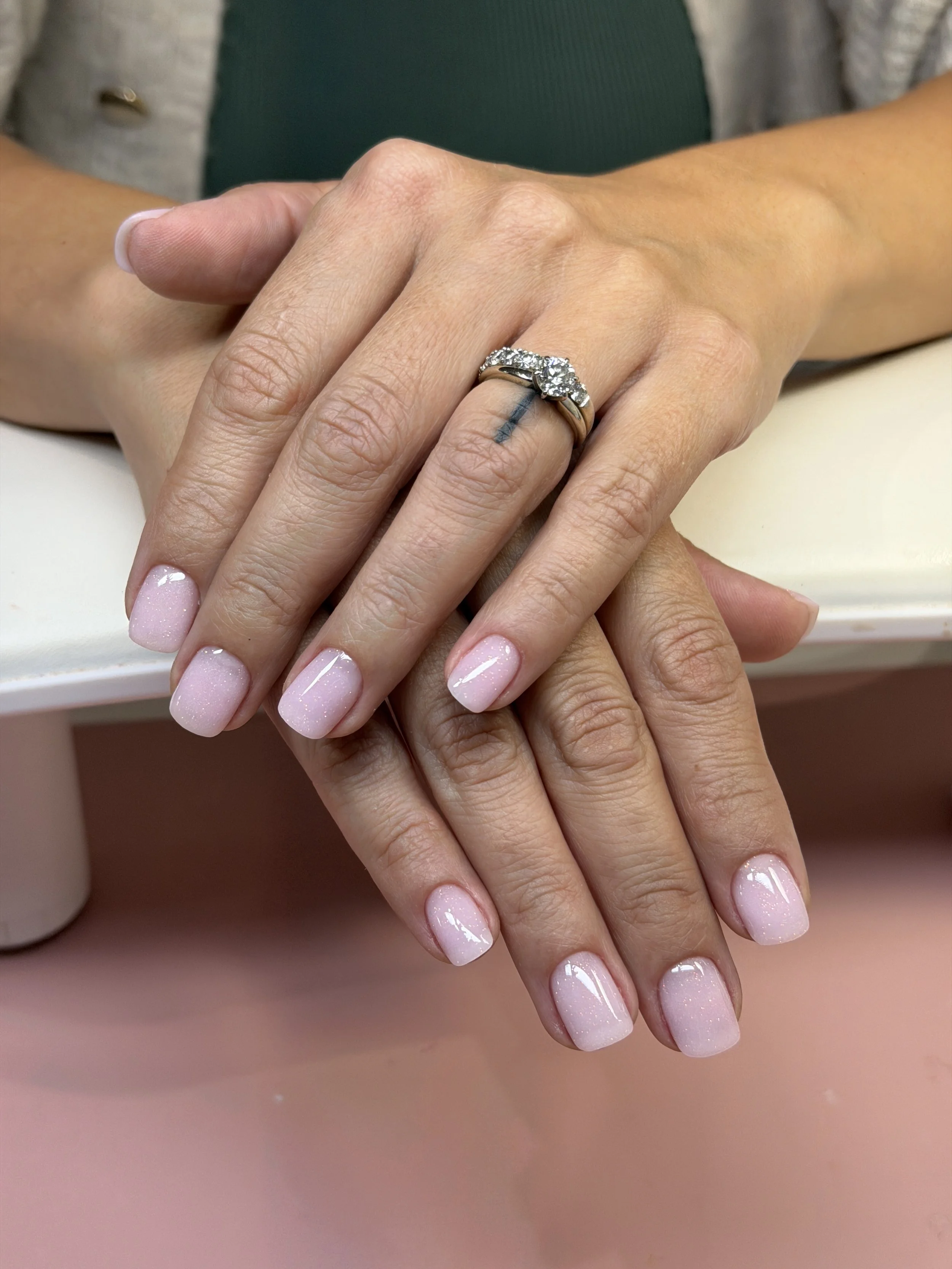 Gel nail art manicure in Denver at NashlyNails