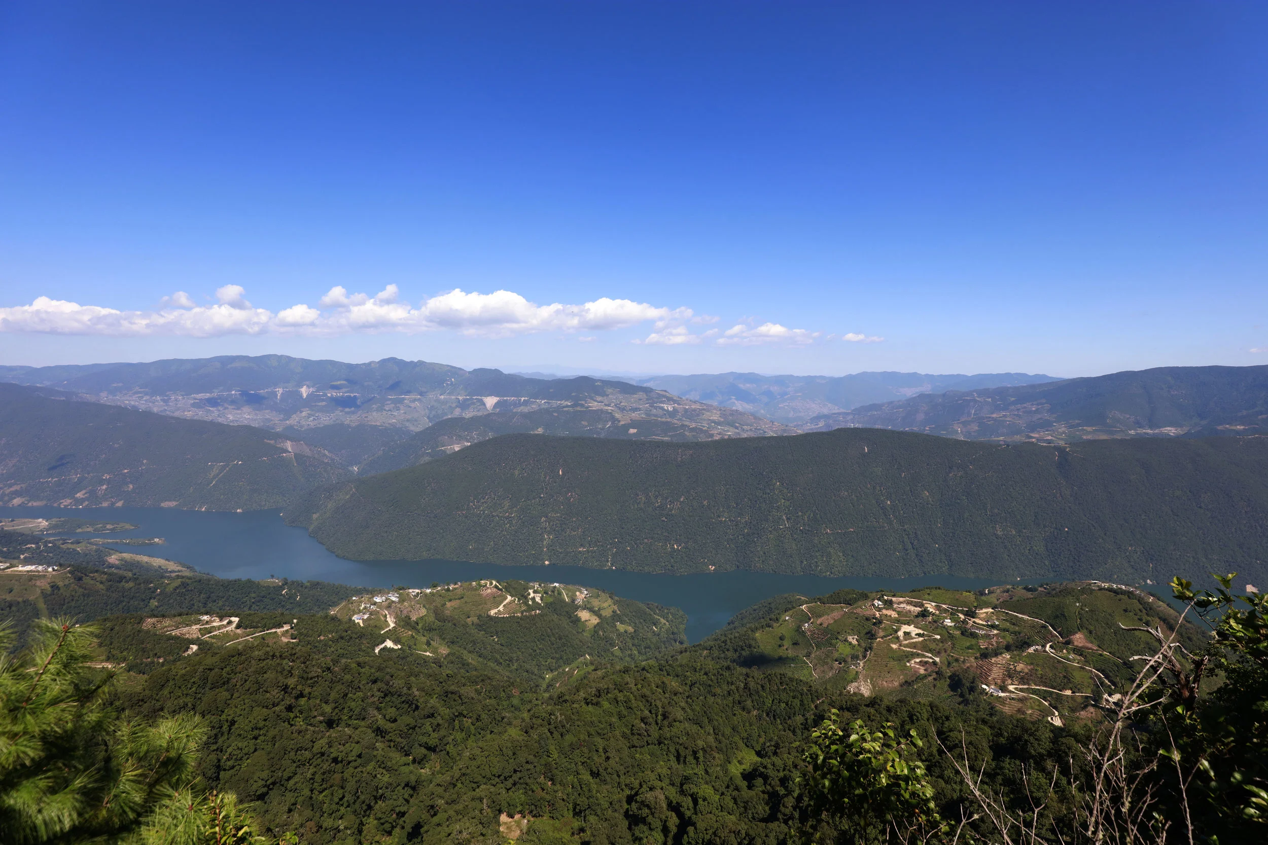 white cloud mountain banner.jpg