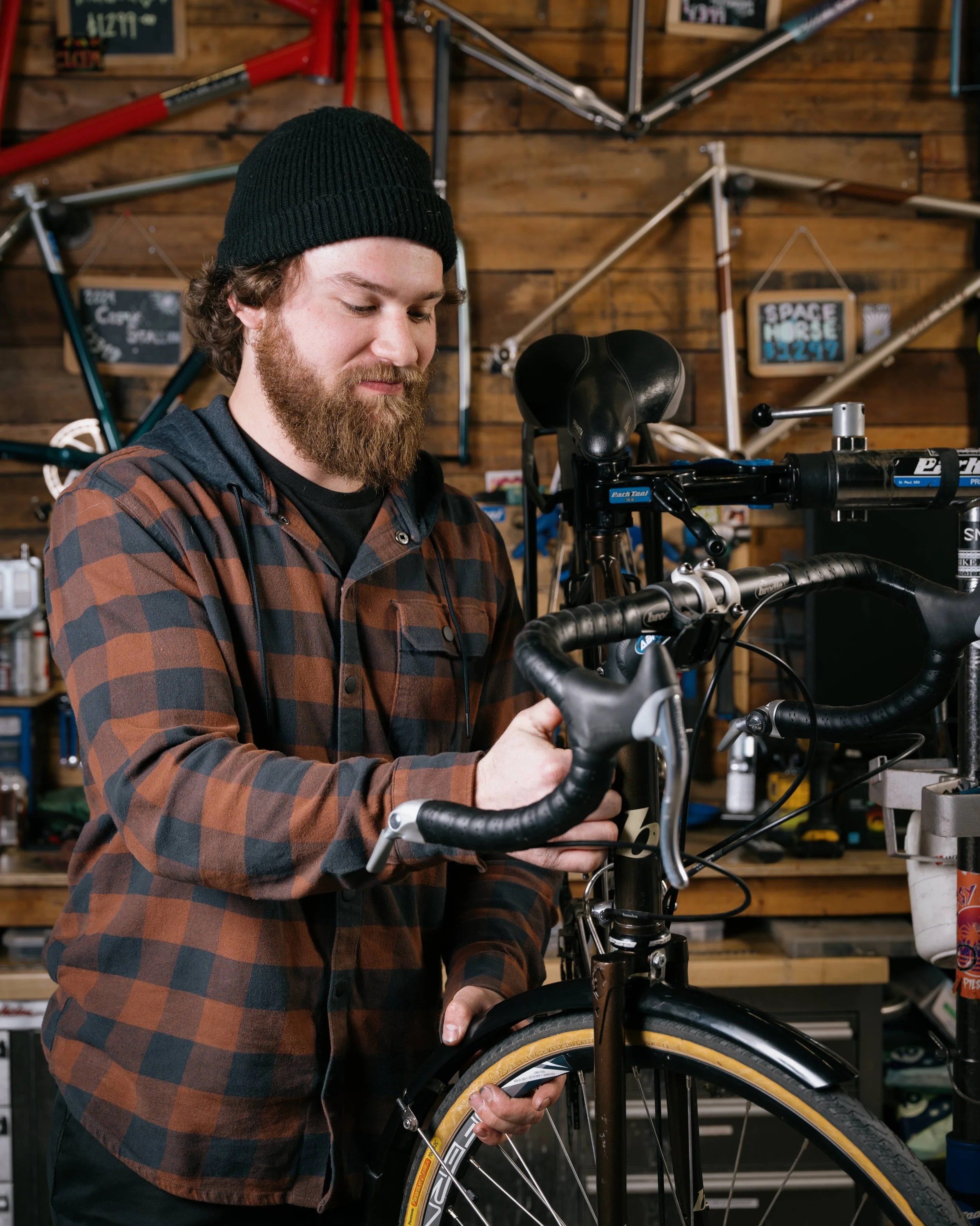 NGNM-BikeNBrew-5903.jpg