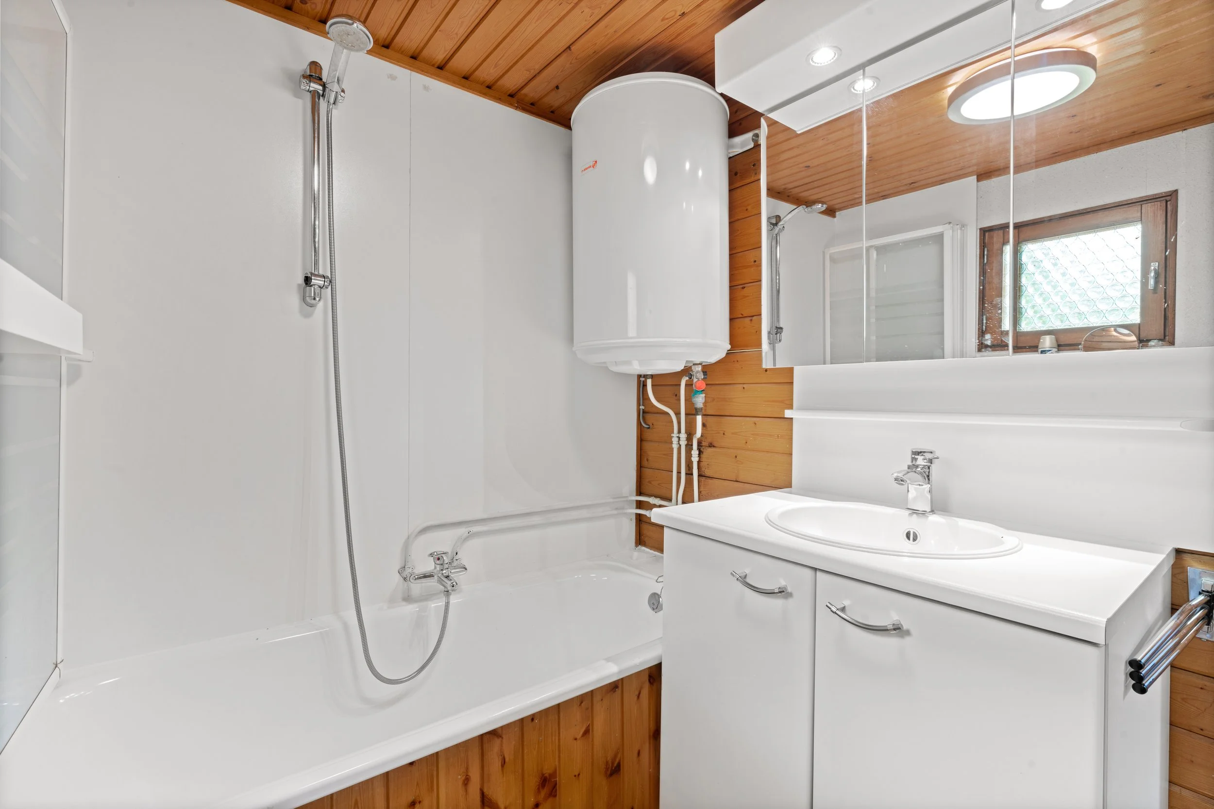 2023-03-18 La Boverie (30 of 30).jpg