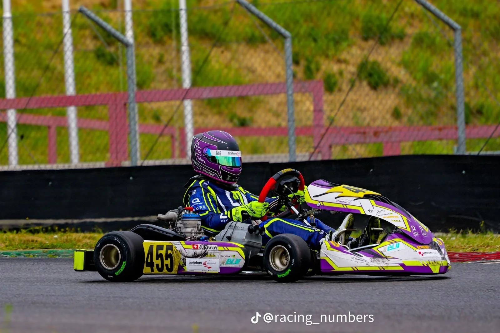 24c41163-c4b9-4436-a784-05b59d9c56f0.jpeg