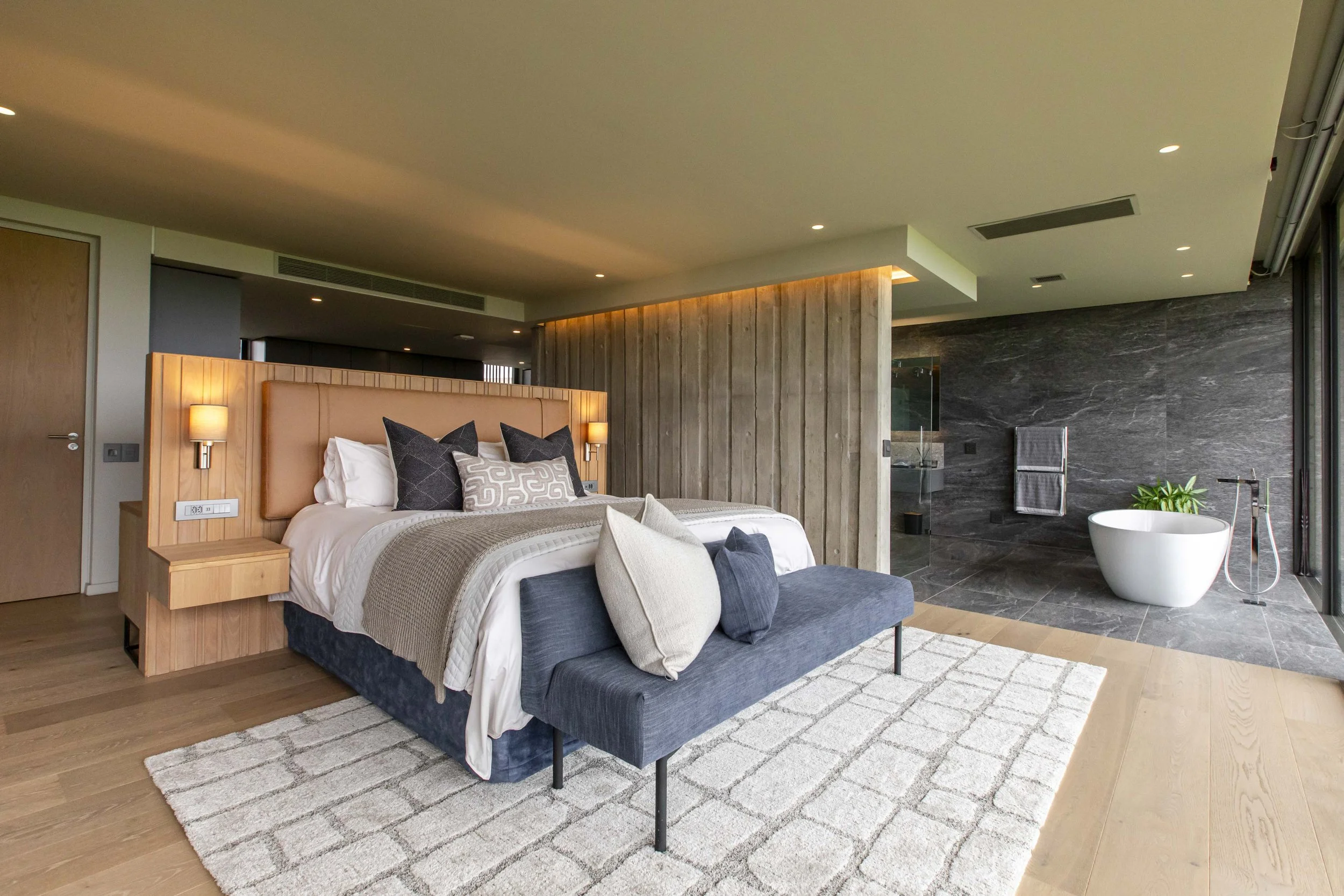 House Hoare 68.jpg