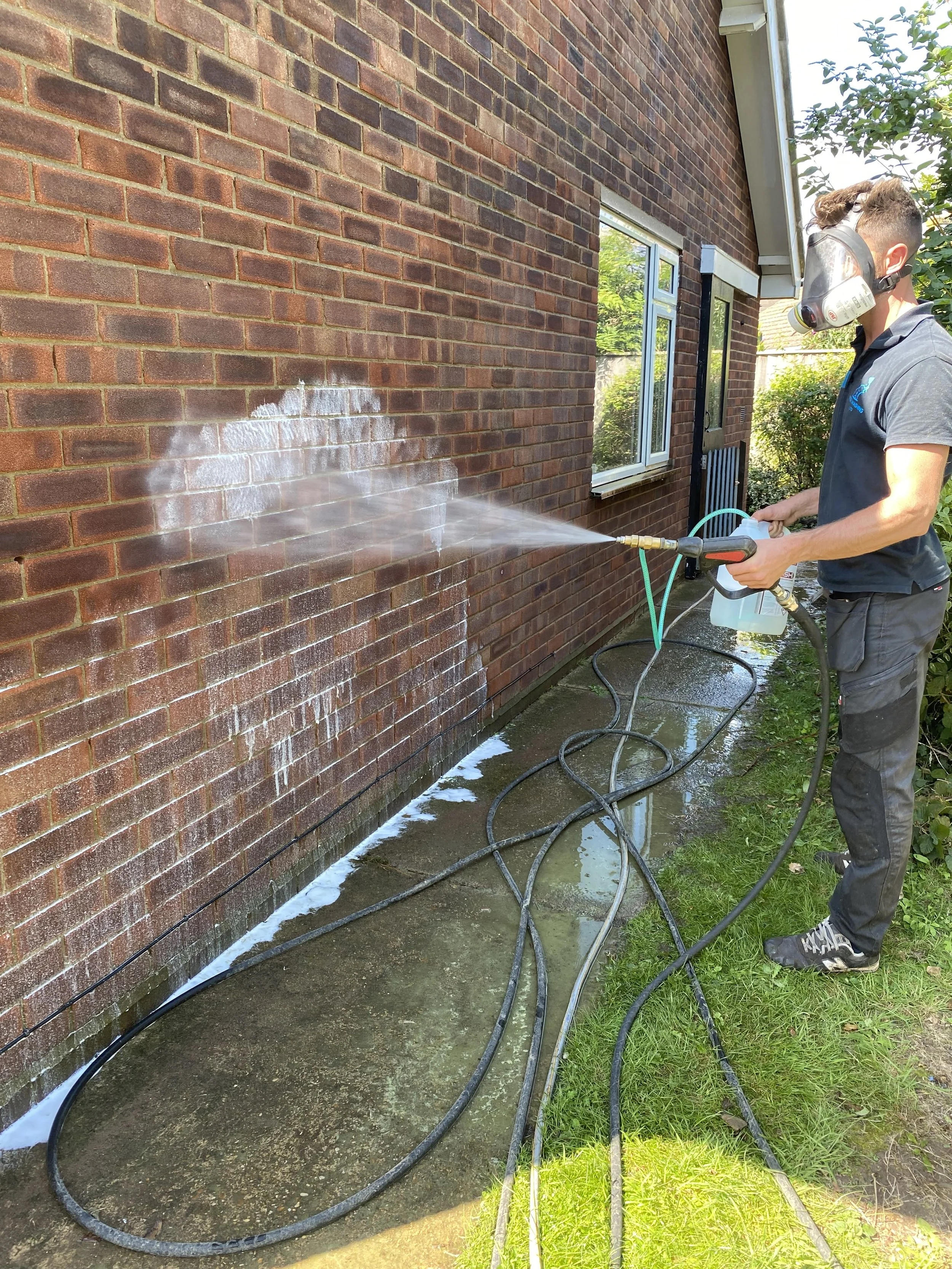 Freshly softwashed home exterior in Suffolk