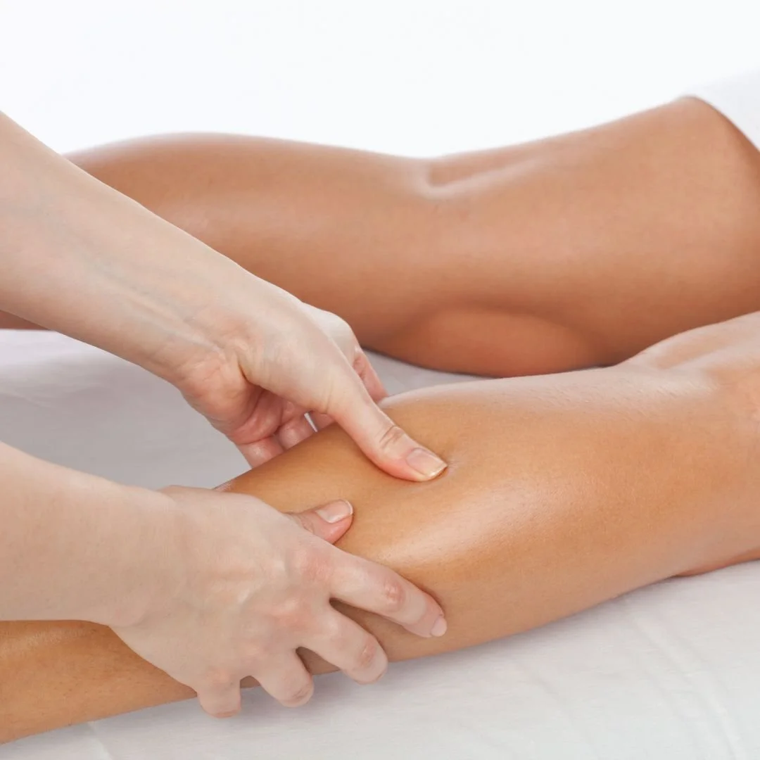 Jambes gonfl&eacute;es, mauvaise circulation sanguine, sensation de lourdeur?

Et si vous profitiez d'un moment de bien-&ecirc;tre rien que pour vous tout en faisant du bien &agrave; votre corp? 

R&eacute;servez votre massage directement sur le site