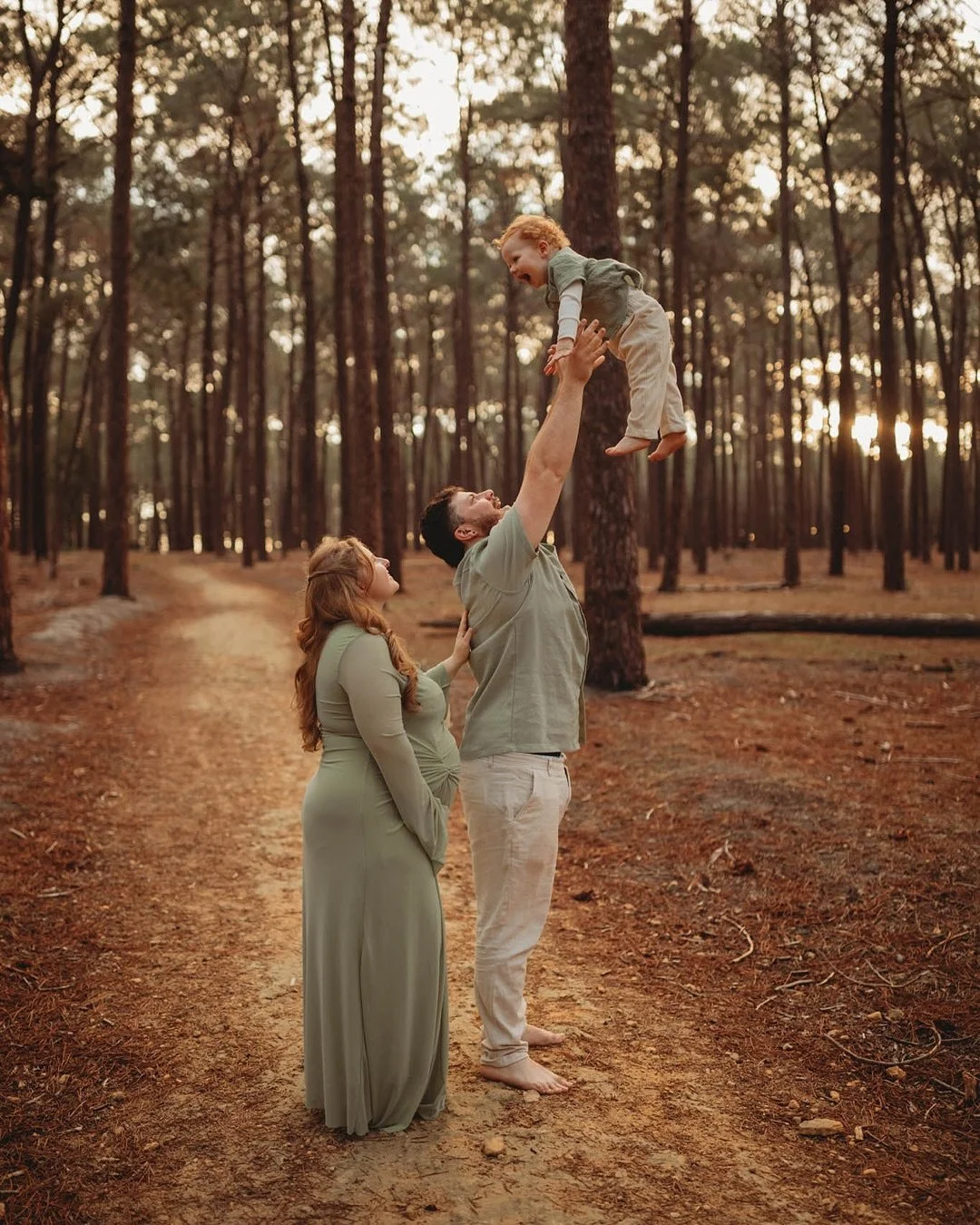 I do love a Forrest vibe shoot 🌲🤎 creates such a magical vibe!