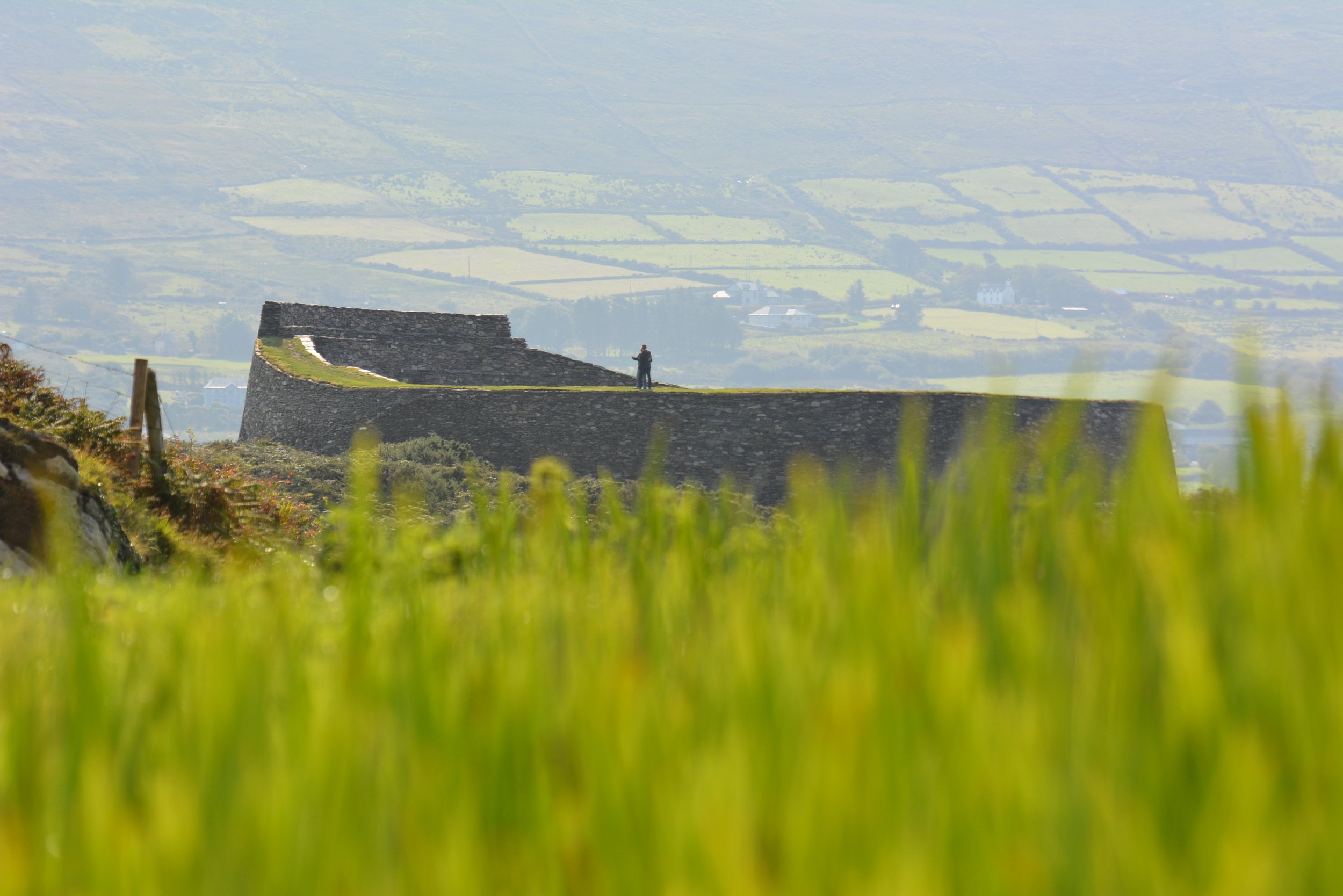1e_Cahergal stone fort. Photo credit Linda Lyne.JPG