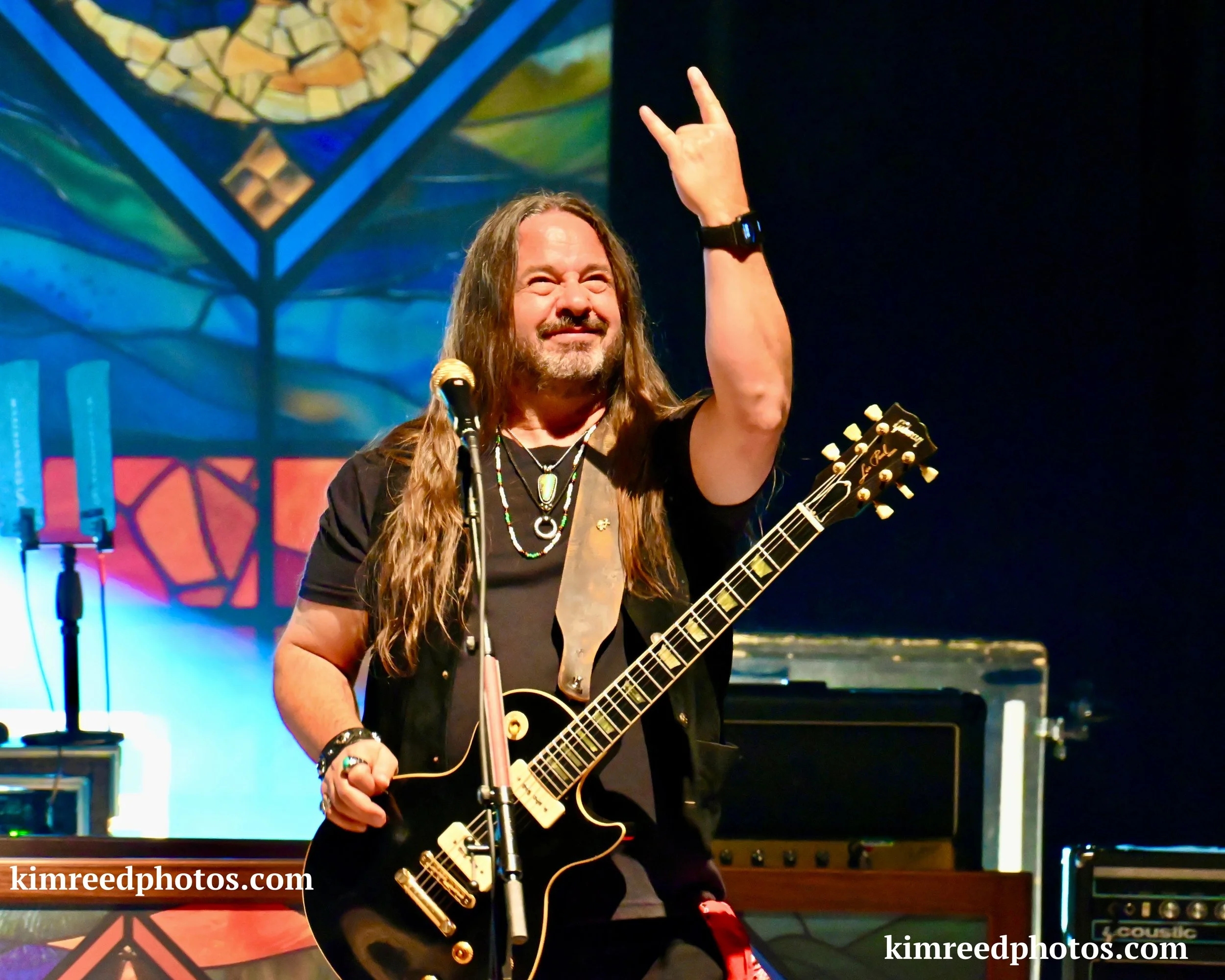 Paul Jackson Blackberry smoke.JPG