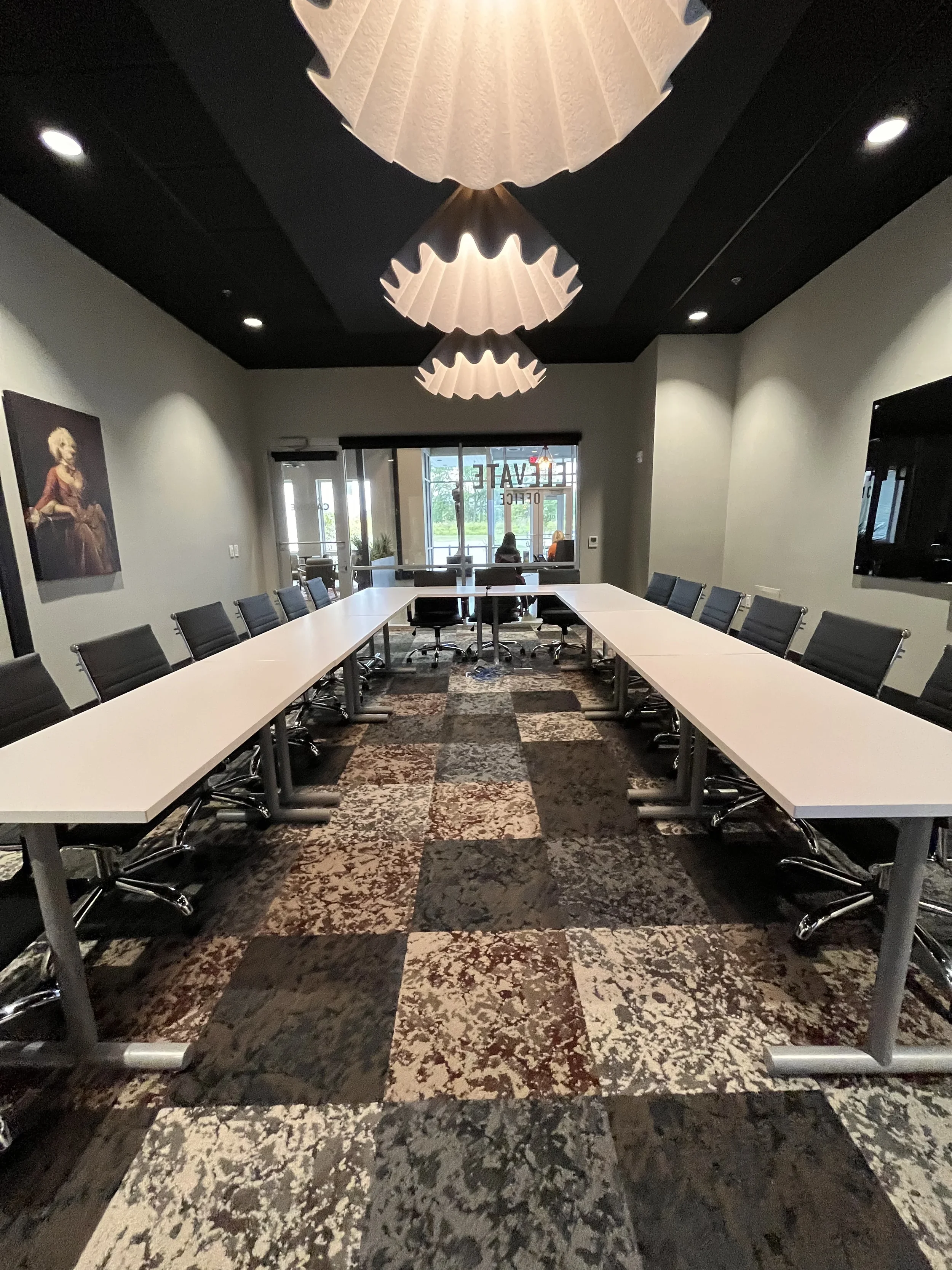conference-office-suites-elevate.webp