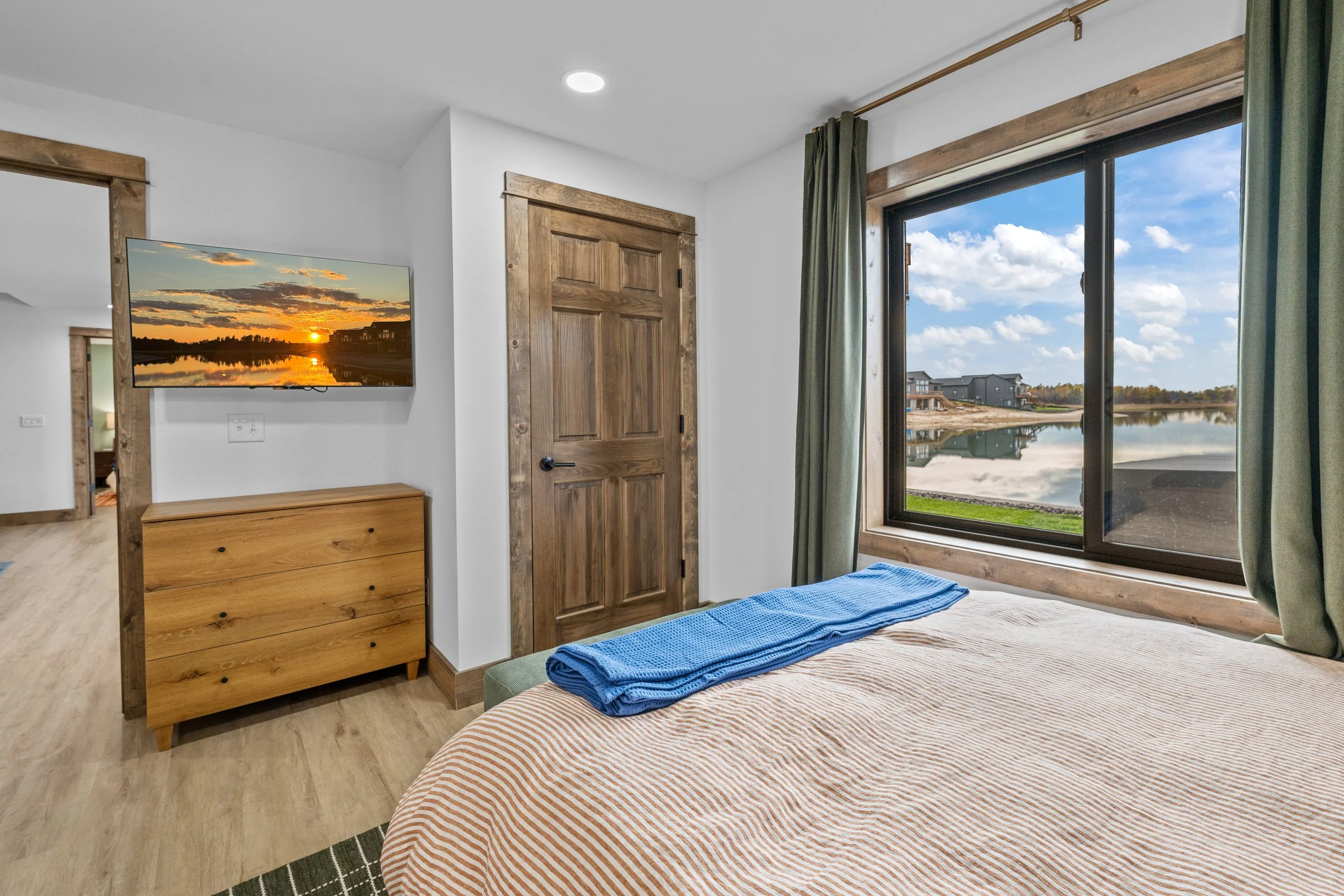 W5671 Sugar Sand Dr-24.jpg