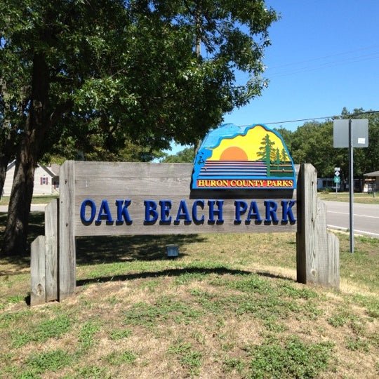 oak beach sign2.jpeg