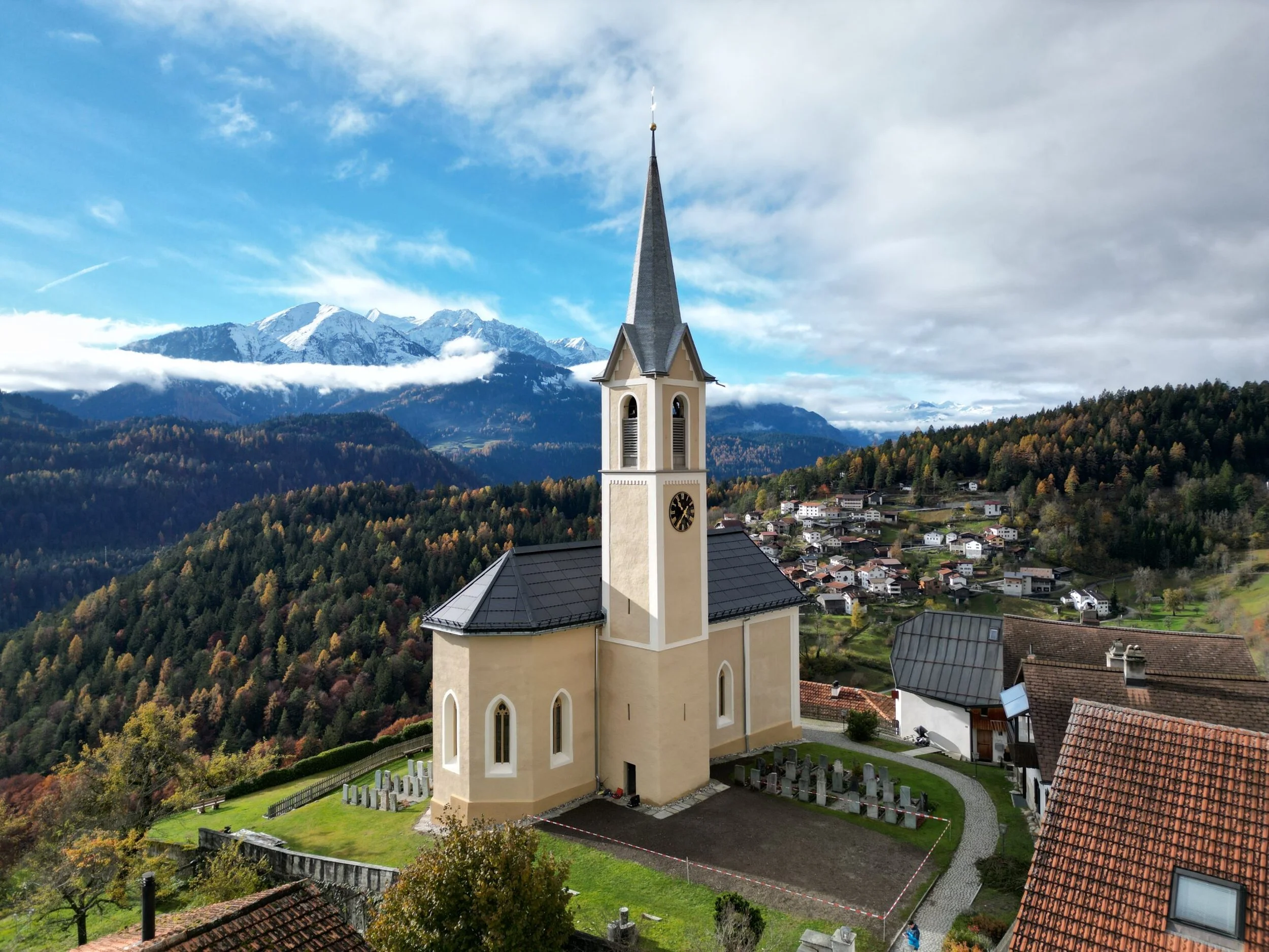 3S_Kirche Trin_01.jpg