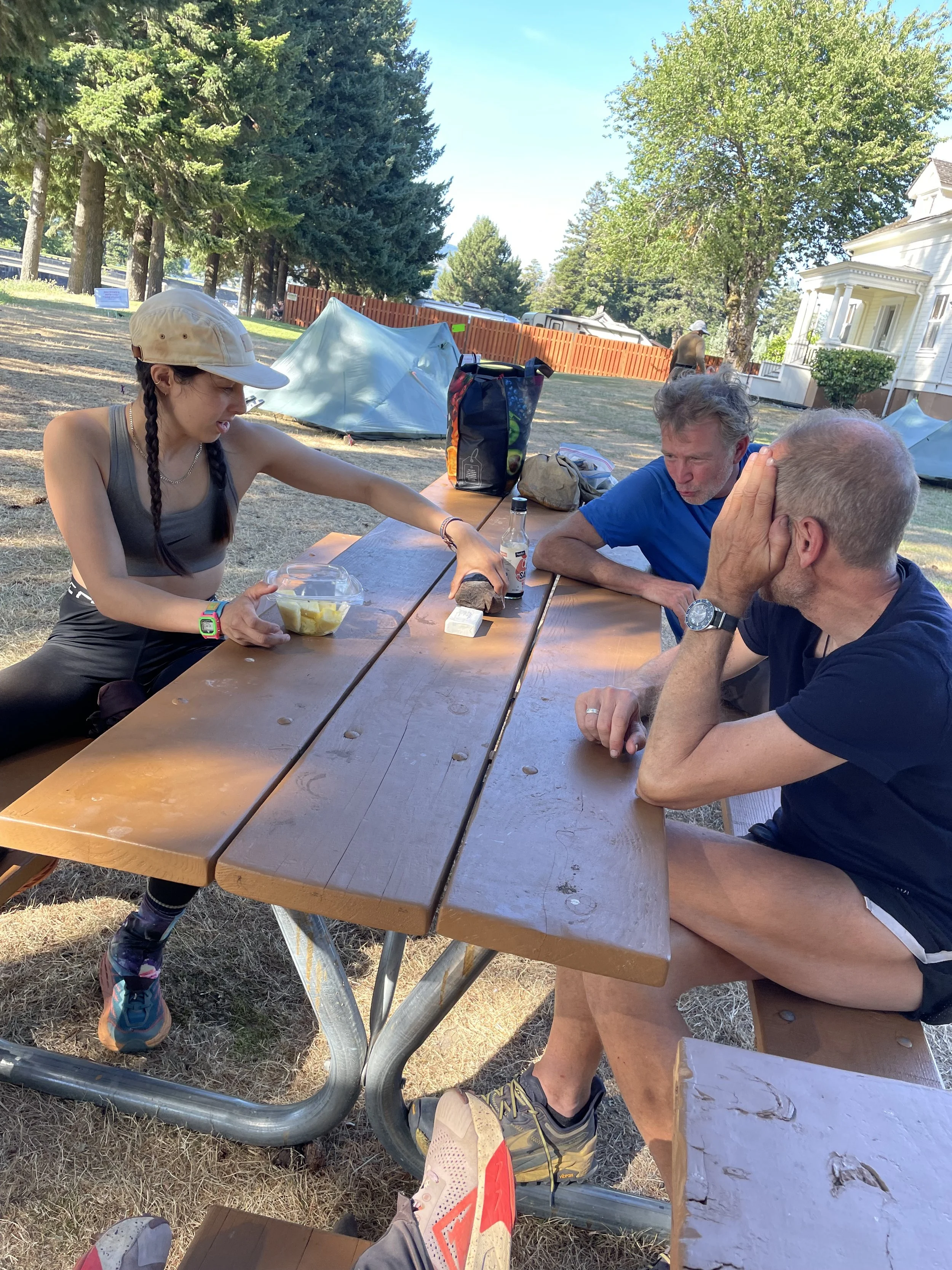 Making new friends before leaving town