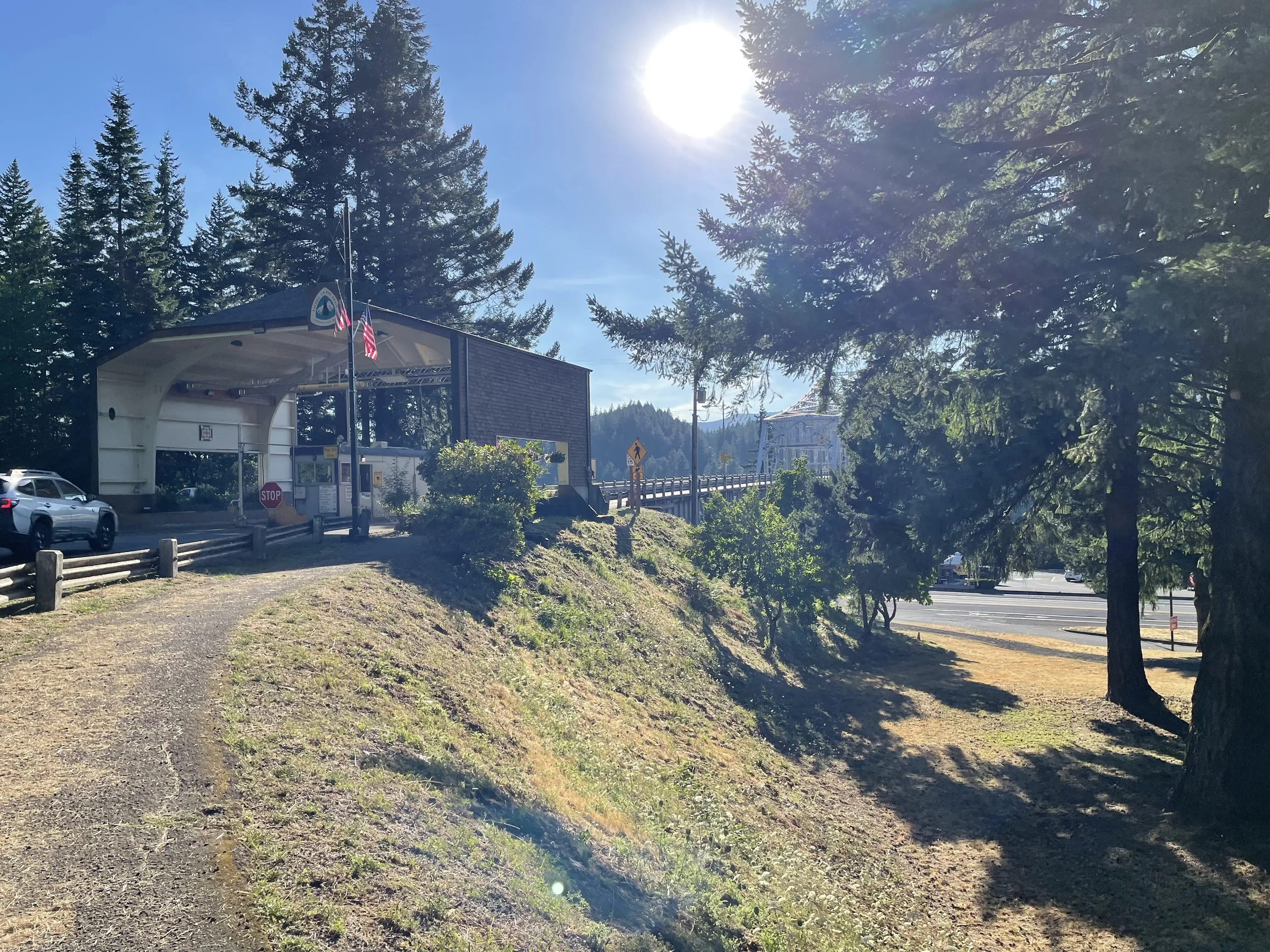 Approaching the Bridge of the Gods