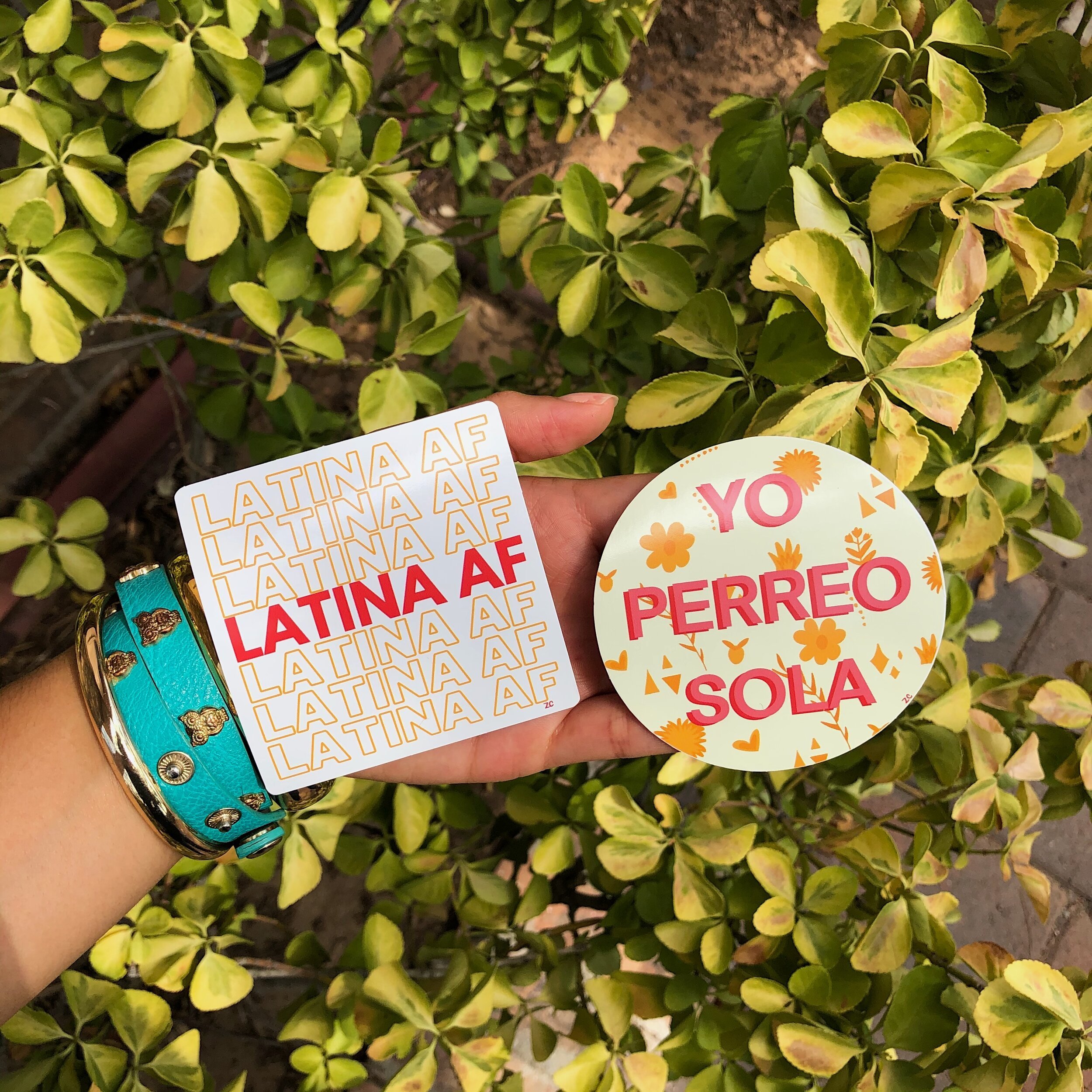 Yo Perreo Sola Sticker