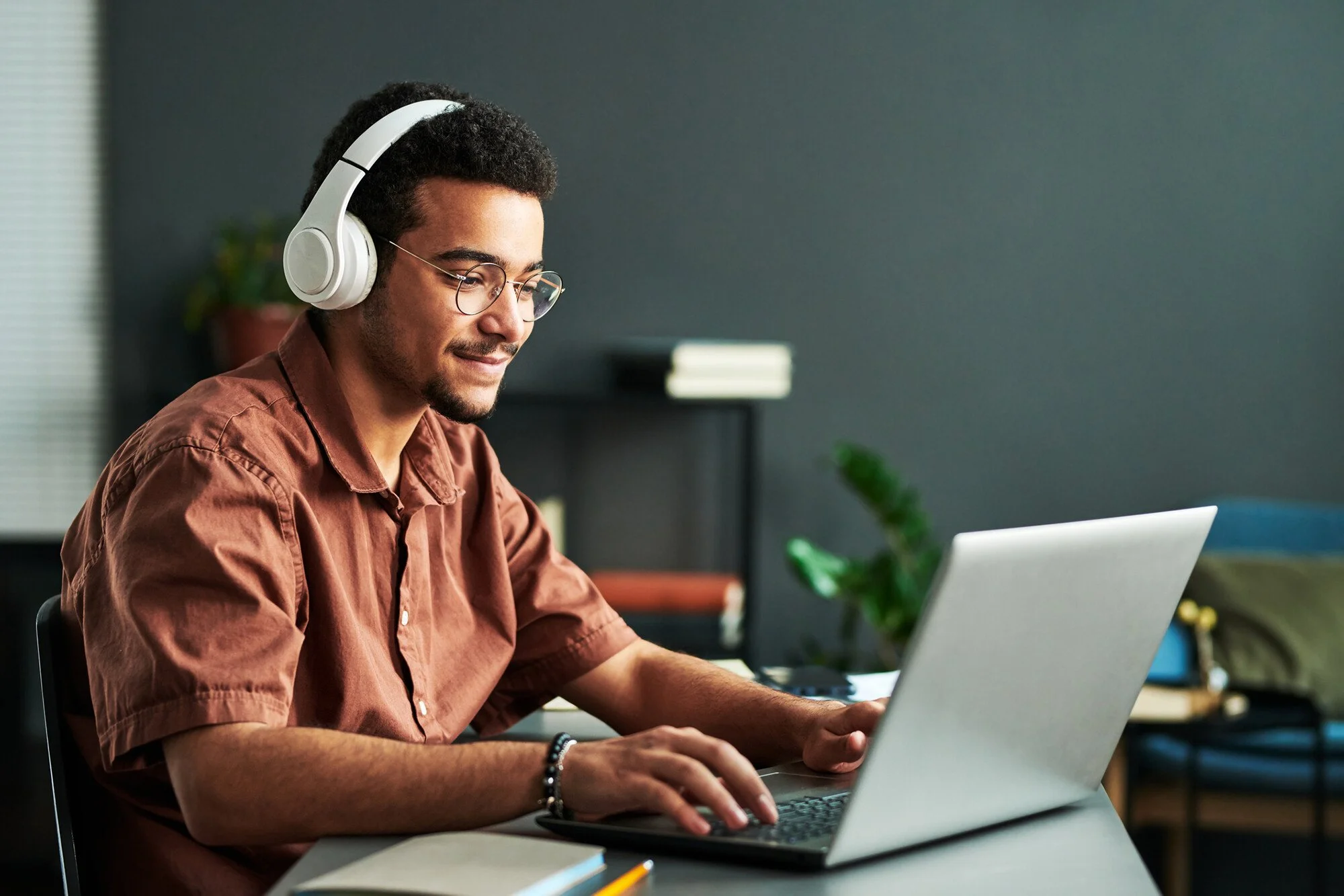 What to listen to while studying