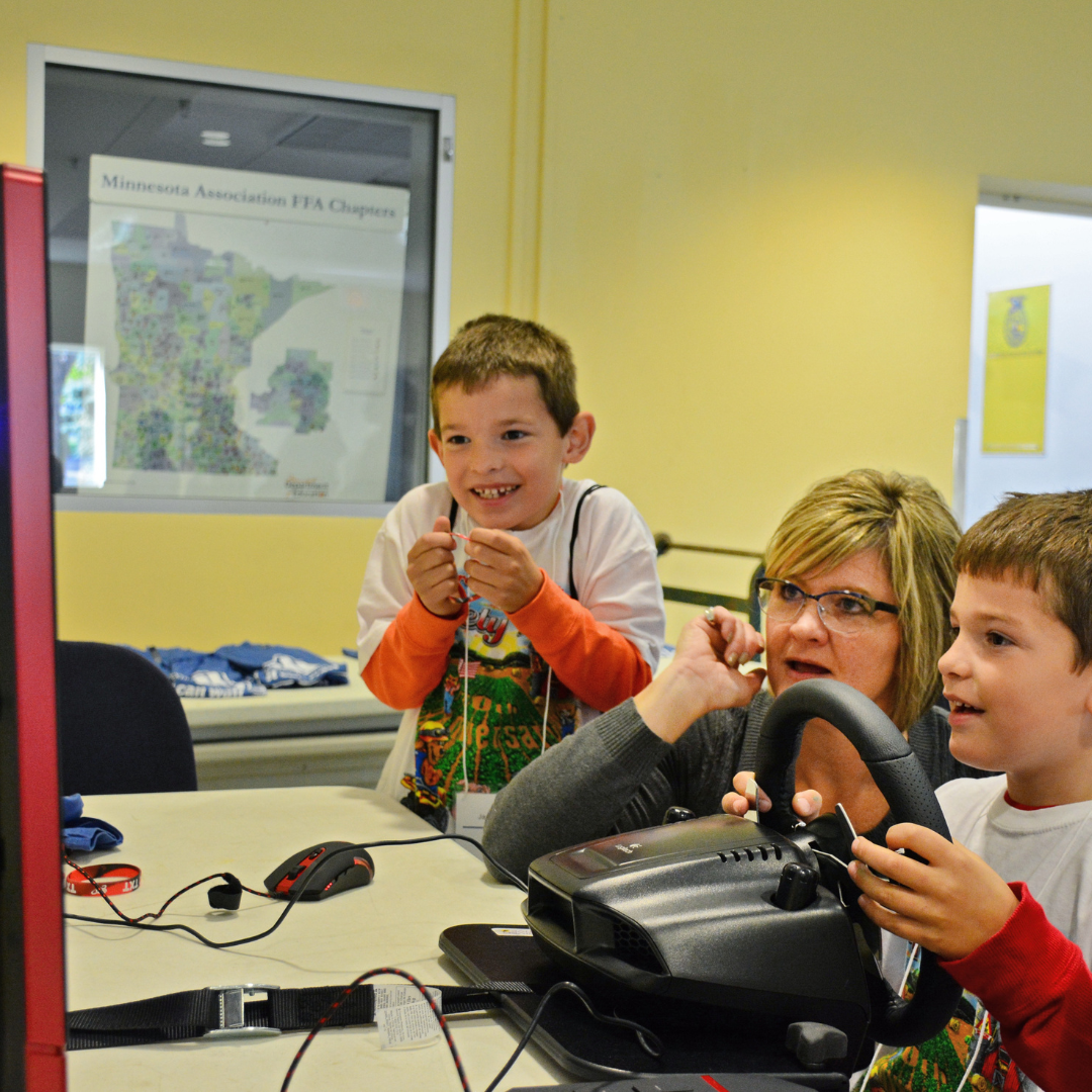 Avoid Driving Distractions: Be both a Safe Driver and Passenger