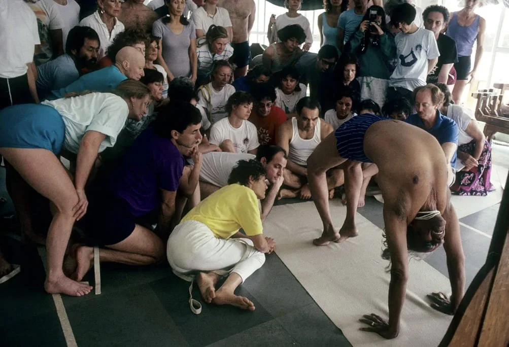 Iyengar et l’invention du yoga moderne — Manon Yogasana