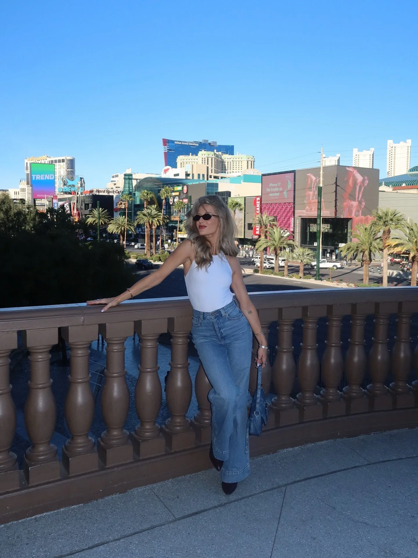 Out of office 🎰

Jeans: @dynamiteclothing 
Boots @callitspring 
Bodysuit: @aritzia 

#ootd #cutedenim #fashion