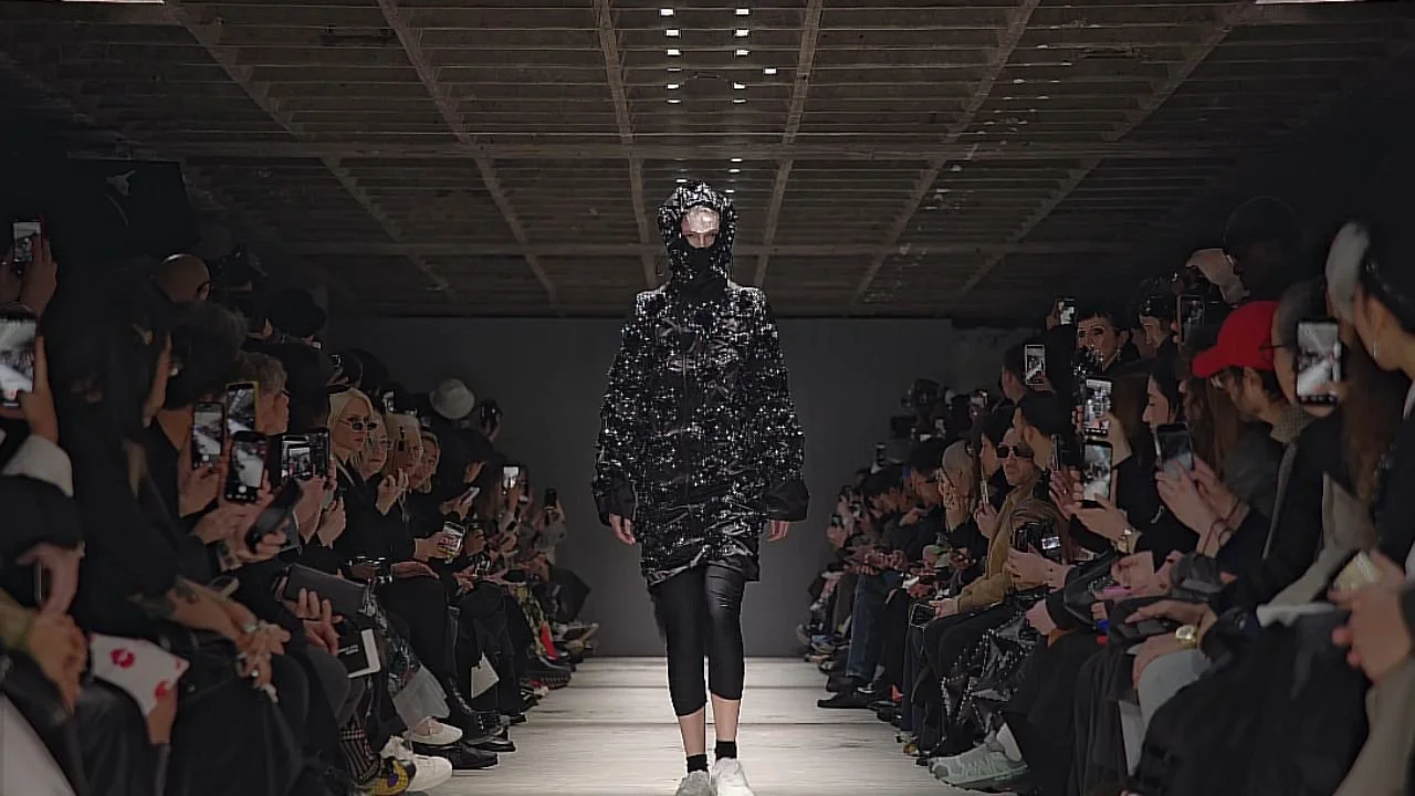 Watch the runway show video for noir kei ninomiya Fall/Winter 2026 collection